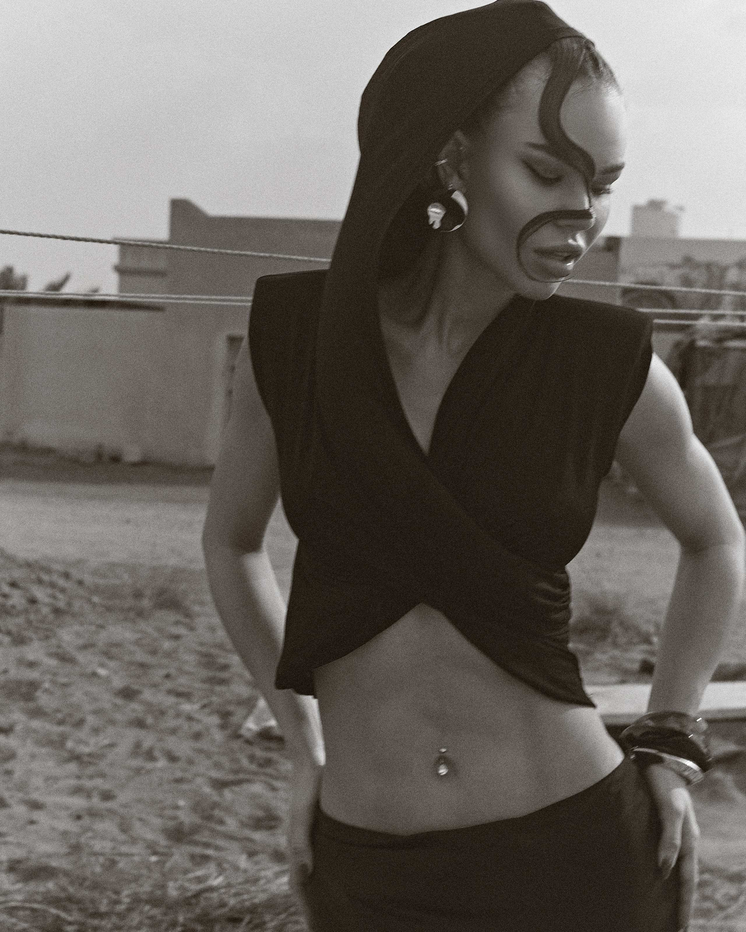 NASTYA WOLF. NOIZOMAX Художественный фотограф в Дубай