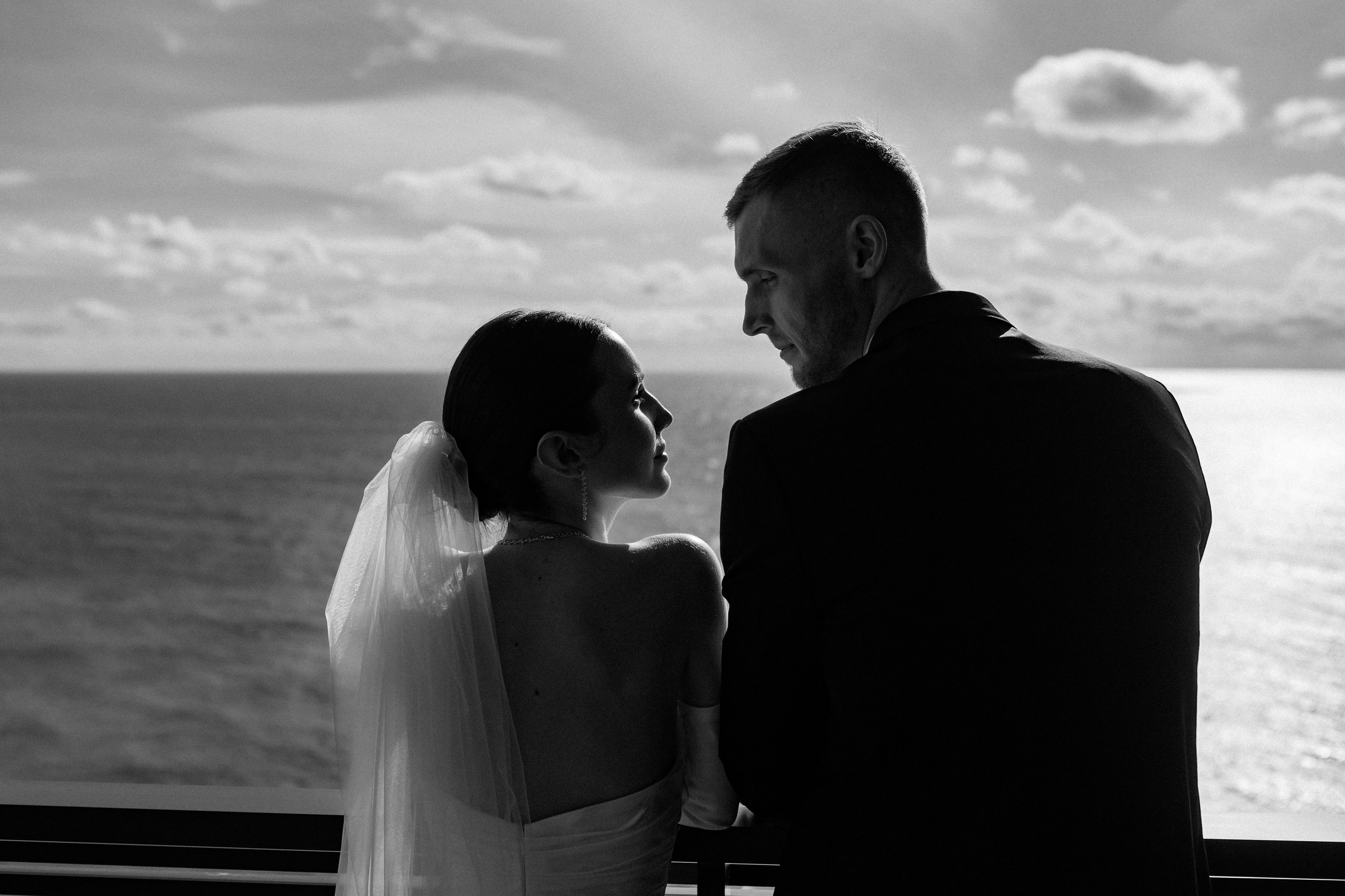 Сергей и Ира — Анонс свадьбы. Свадебный фотограф, фотосъемка в Крыму, Севастополе, Симферополе, Ялте