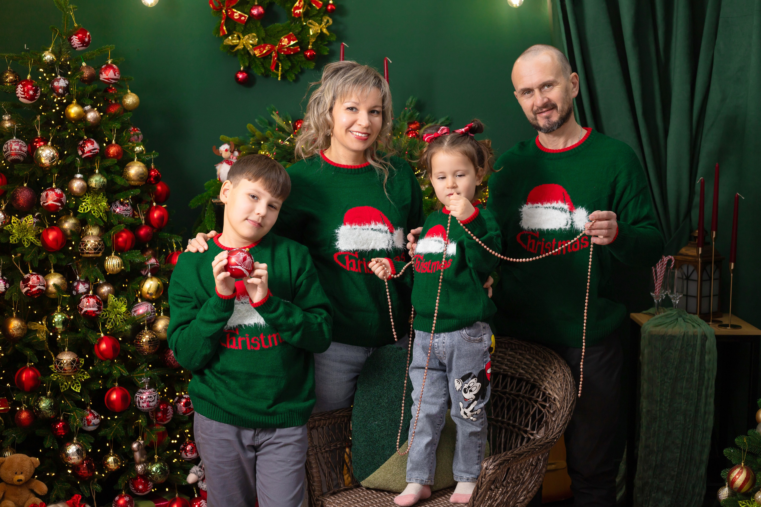 Новогодняя фотосессия Верхняя Пышма. Фотостудия «Олеся». Фотостудия в г. Верхняя Пышма