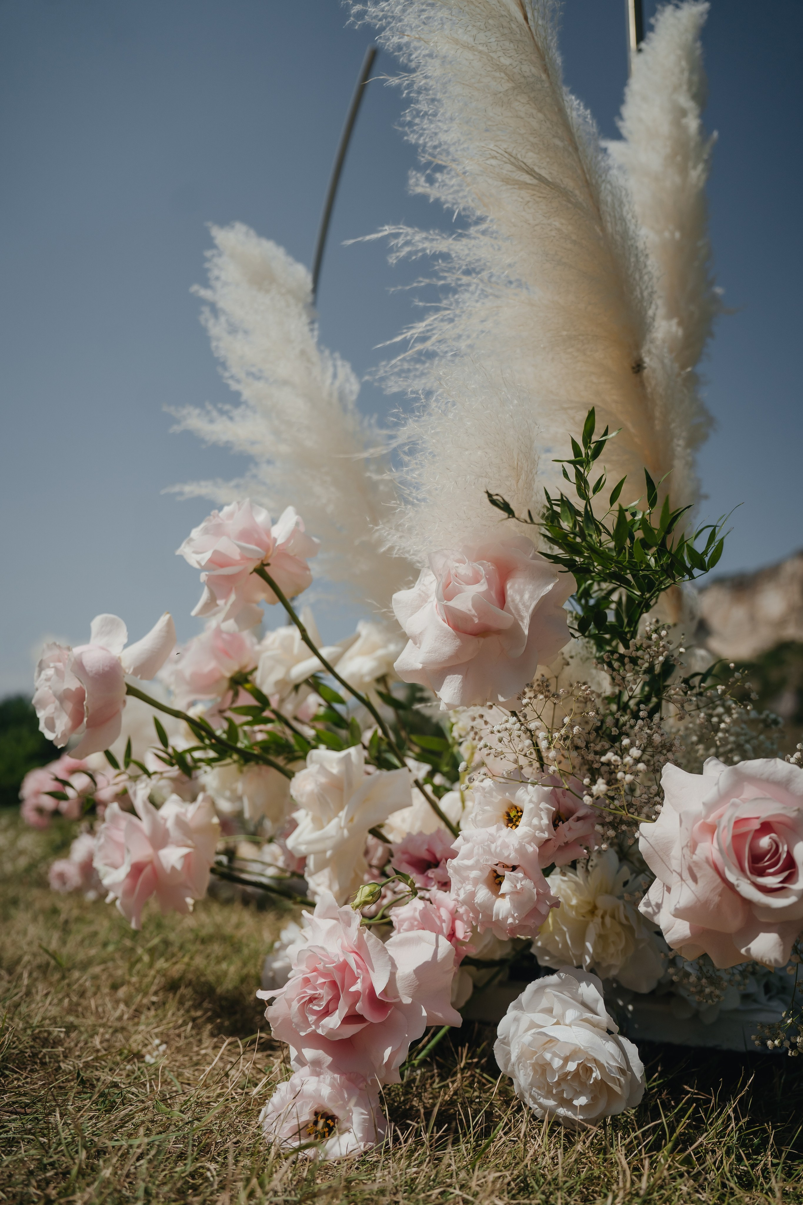 Свадебная фотосъемка в старинном отеле в Крымском Санторини. Свадебный и семейный фотограф и видеограф, Крым, Москва, Санкт -Петербург