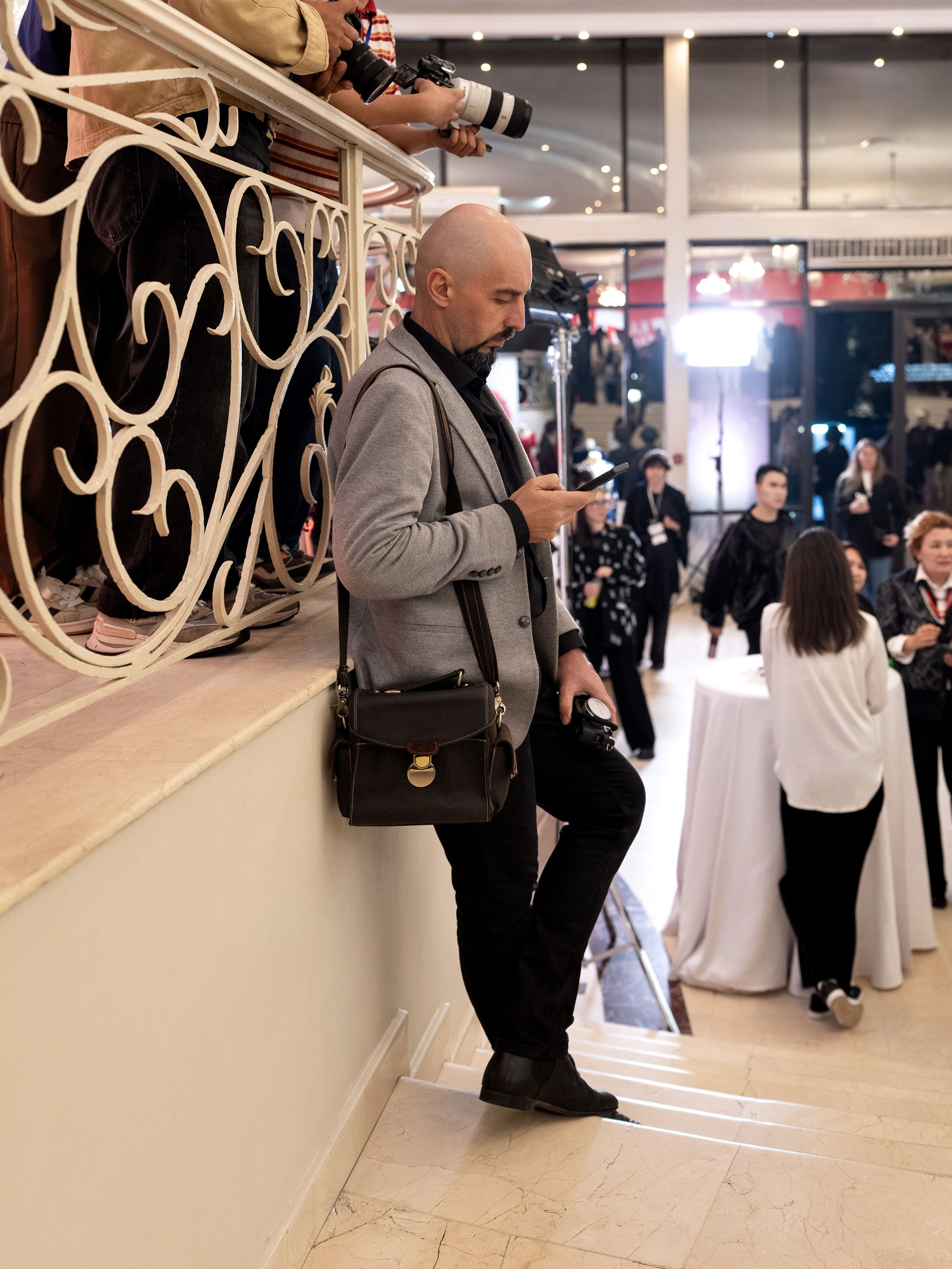 Backstage Day 3. Сайт Алматинского НЮ АРТ, будуар и фэшн фотографа Дениса Карпенко