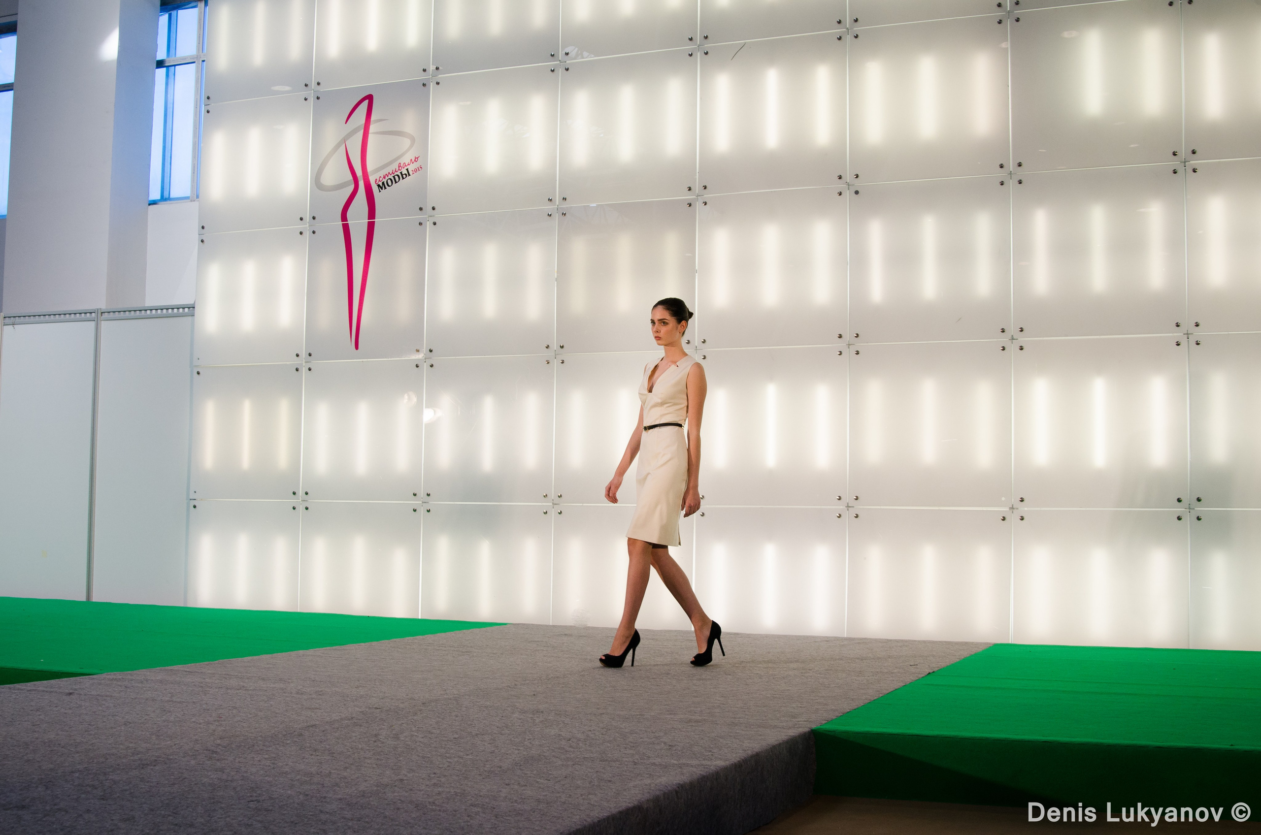 Формула Моды.Континент. Свадебный и семейный фотограф Денис Лукьянов в Краснодаре, Краснодарском крае и Республике Крым