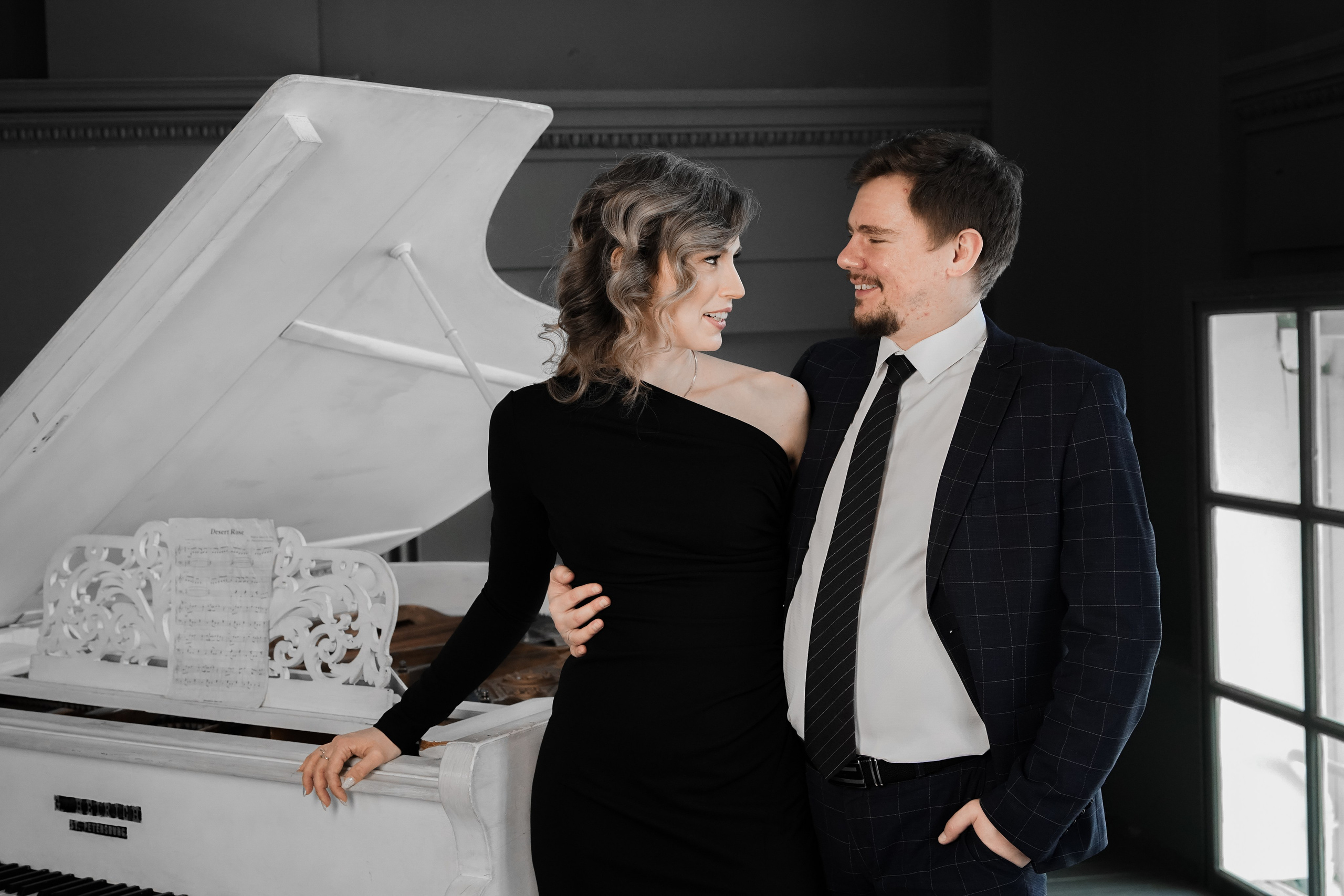 Фотосессия семейная 3-4 образа. Фотограф на крещение и венчание в Нижнем Новгороде.Свадебный Фотограф