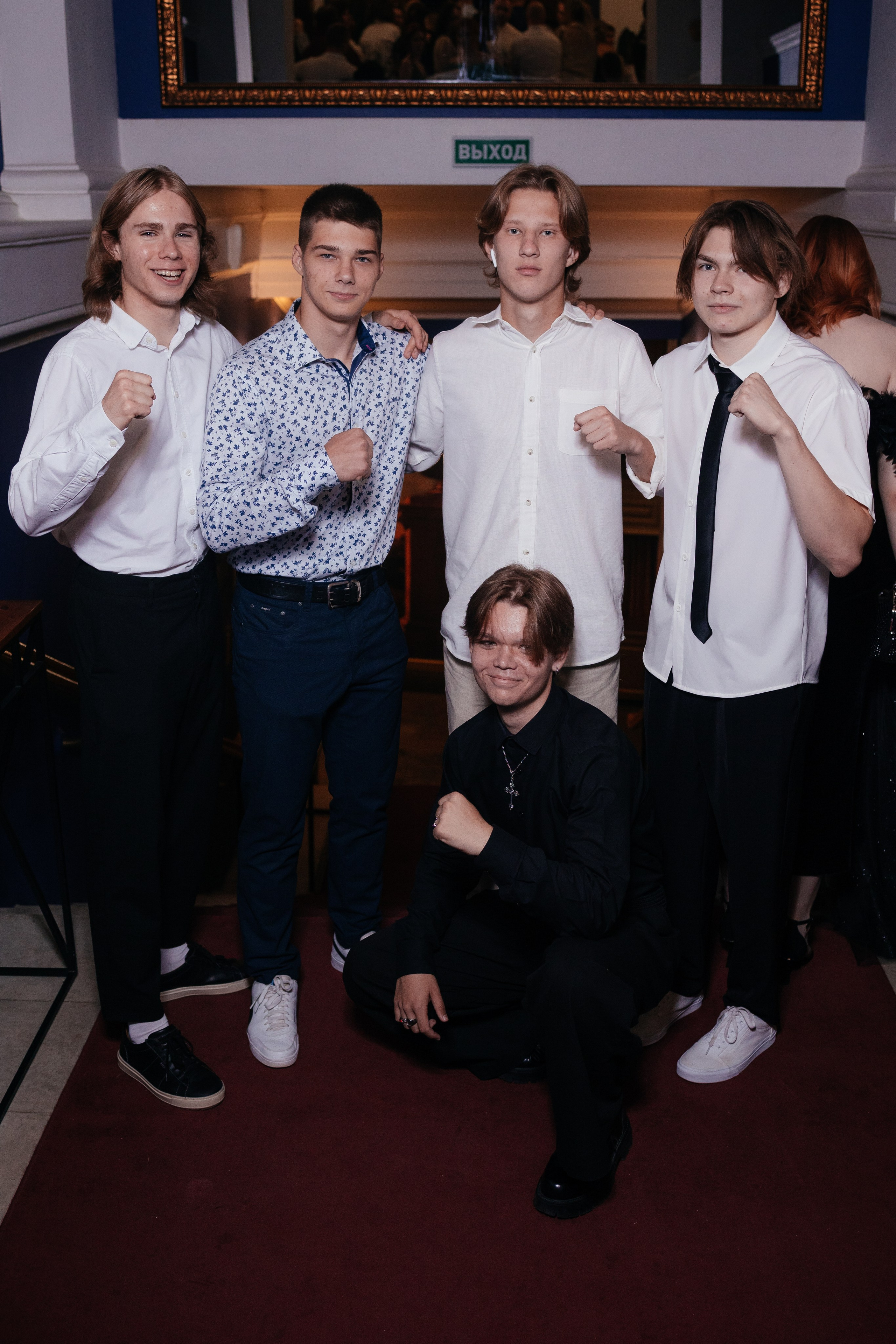 Выпускной 11 класс. Фотограф Крохин Олег