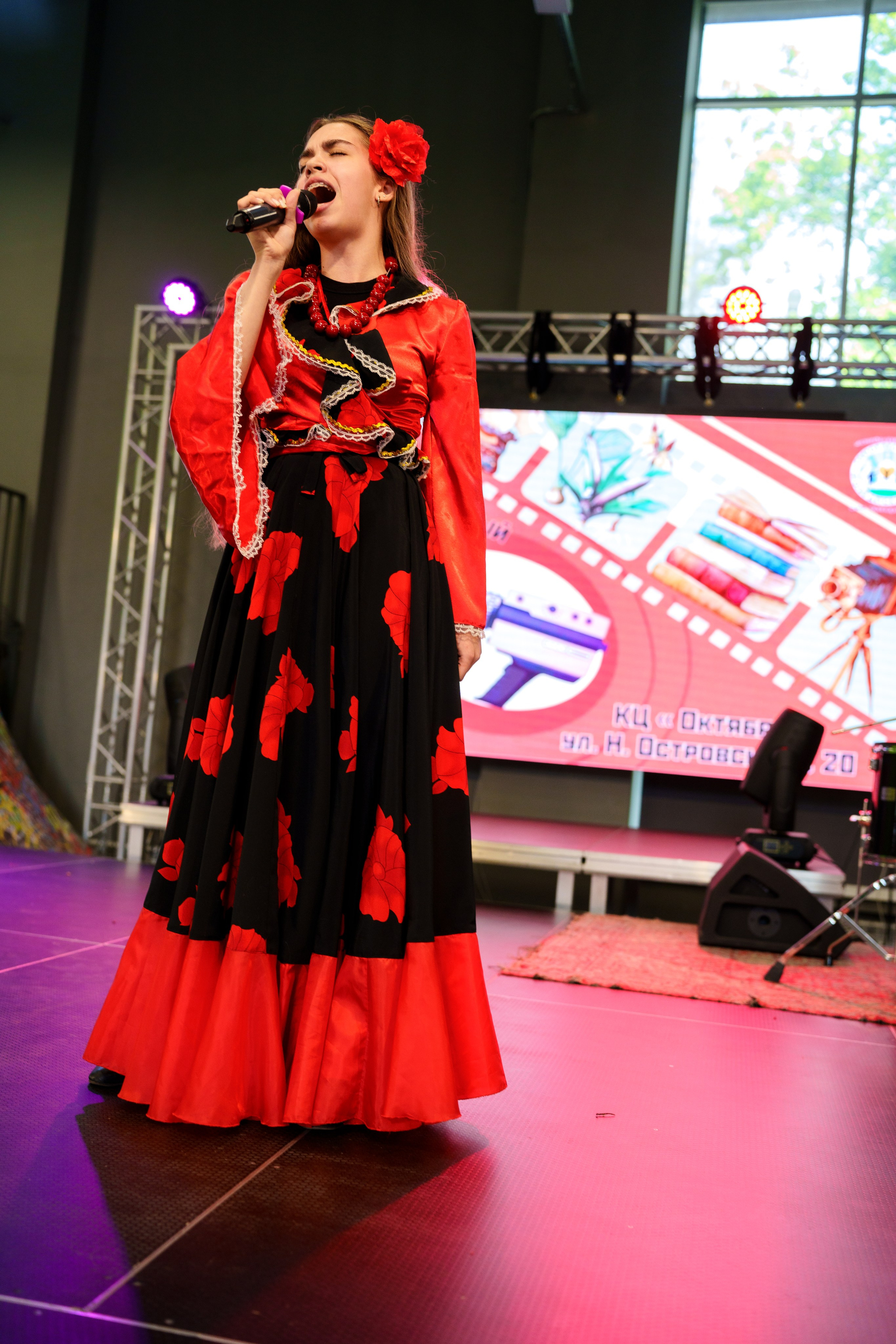 Благотворительный фестиваль «Мир! Труд! Май!» — КЦ «Октябрь» (13.05.2023). Фотограф Андрей Чеботок (Белгород, Курск, Воронеж, Старый Оскол)