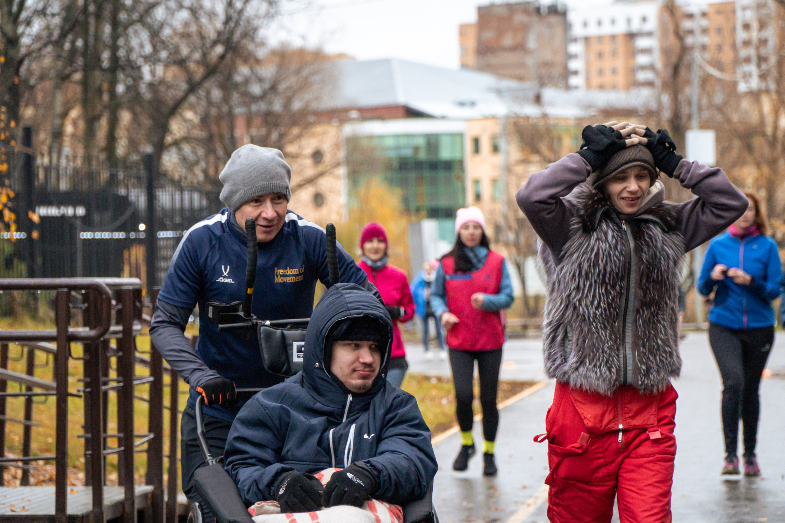 5 вёрст Реутов 16.11.2024. Роман Капилюшов. Бег. Фото. Видео. г. Люберцы