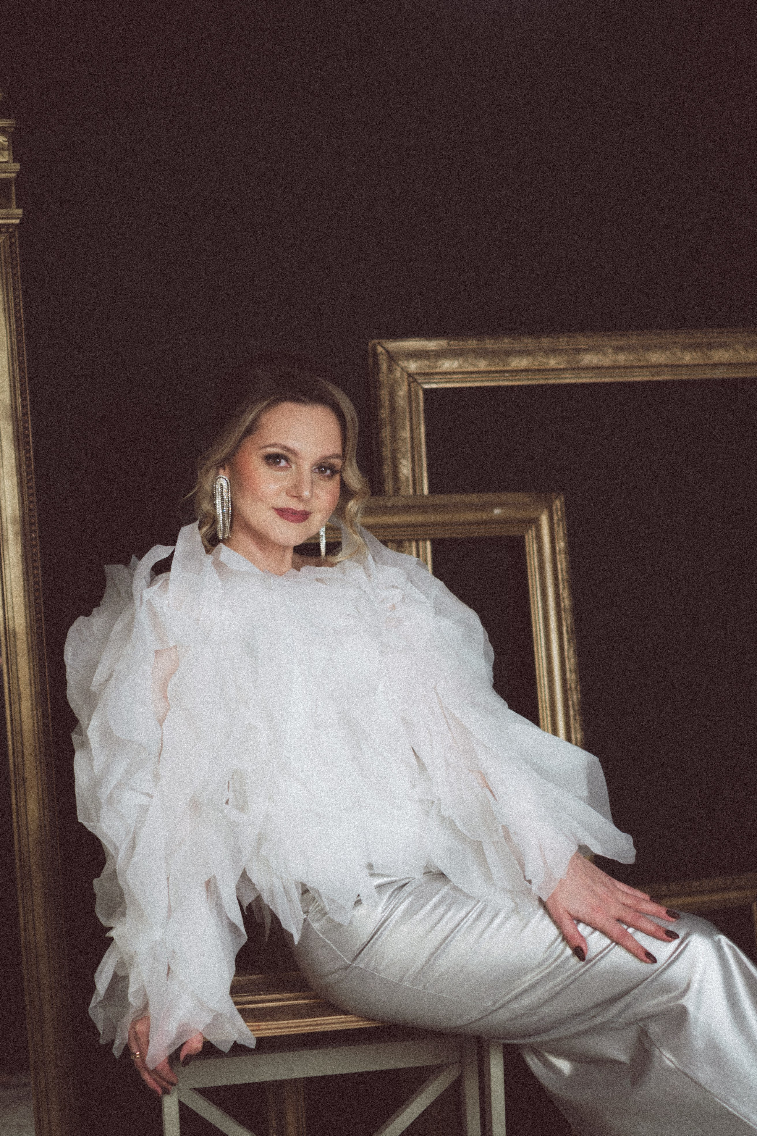 НОВОГОДНЯЯ ФОТОСЕСИИЯ В СТУДИИ ДЛЯ ДЕВУШКИ И ПРОГУЛКА ПО ЧЕРНЫШЕВСКОЙ. Профессиональный фотограф, Санкт-Петербург — Виктория Богомолова