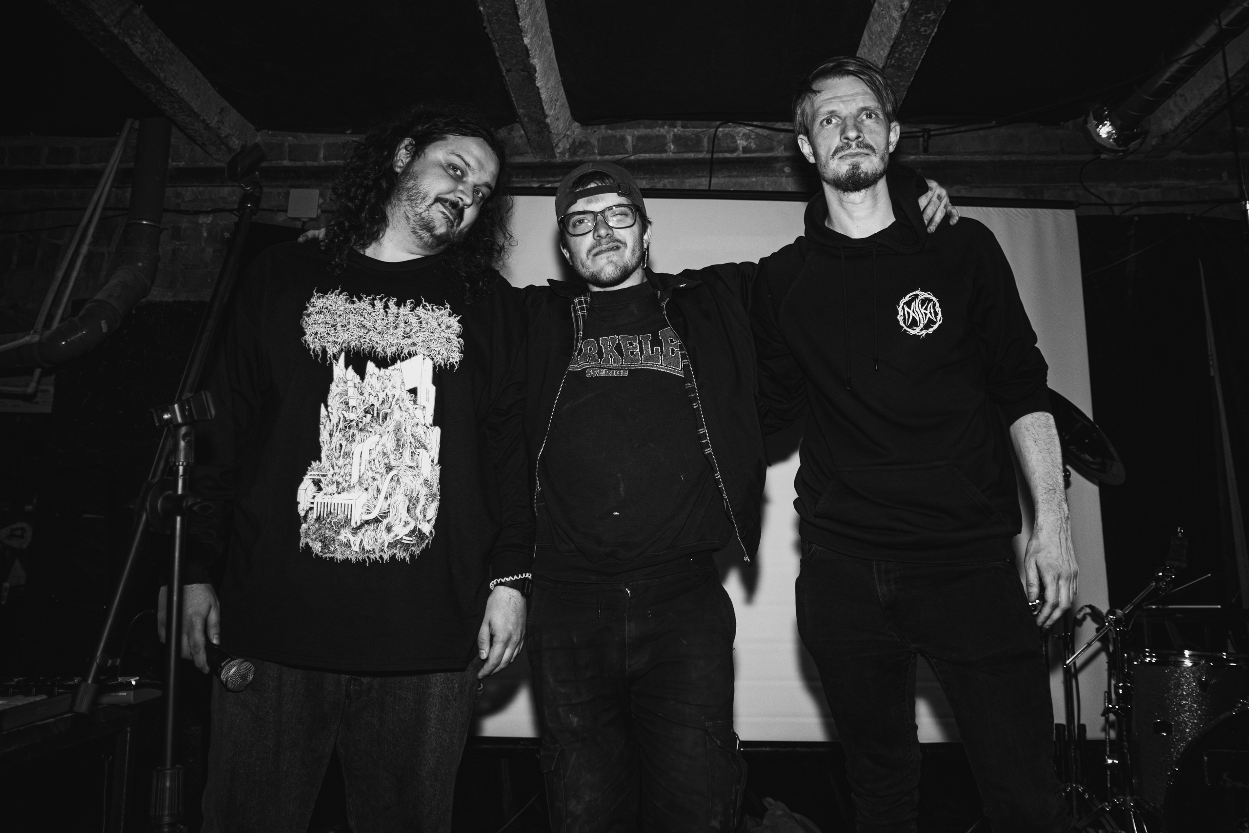 Lowfloor & Smyčka & Supruga 30.10.2025. Репортажный фотограф в Москве Legiodot