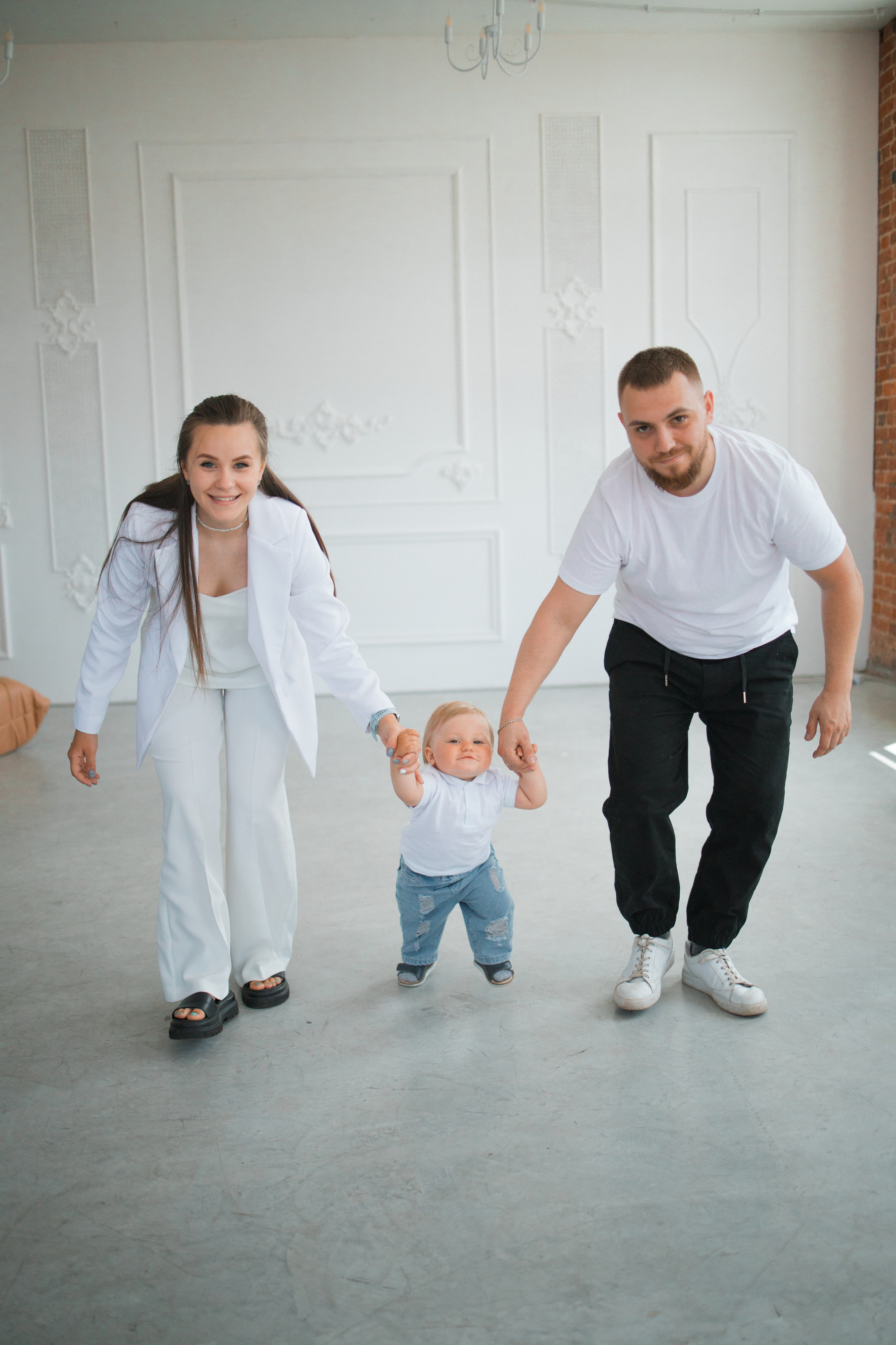 Фотосессия с ребенком в фотостудии. Выпускные альбомы в Серпухове