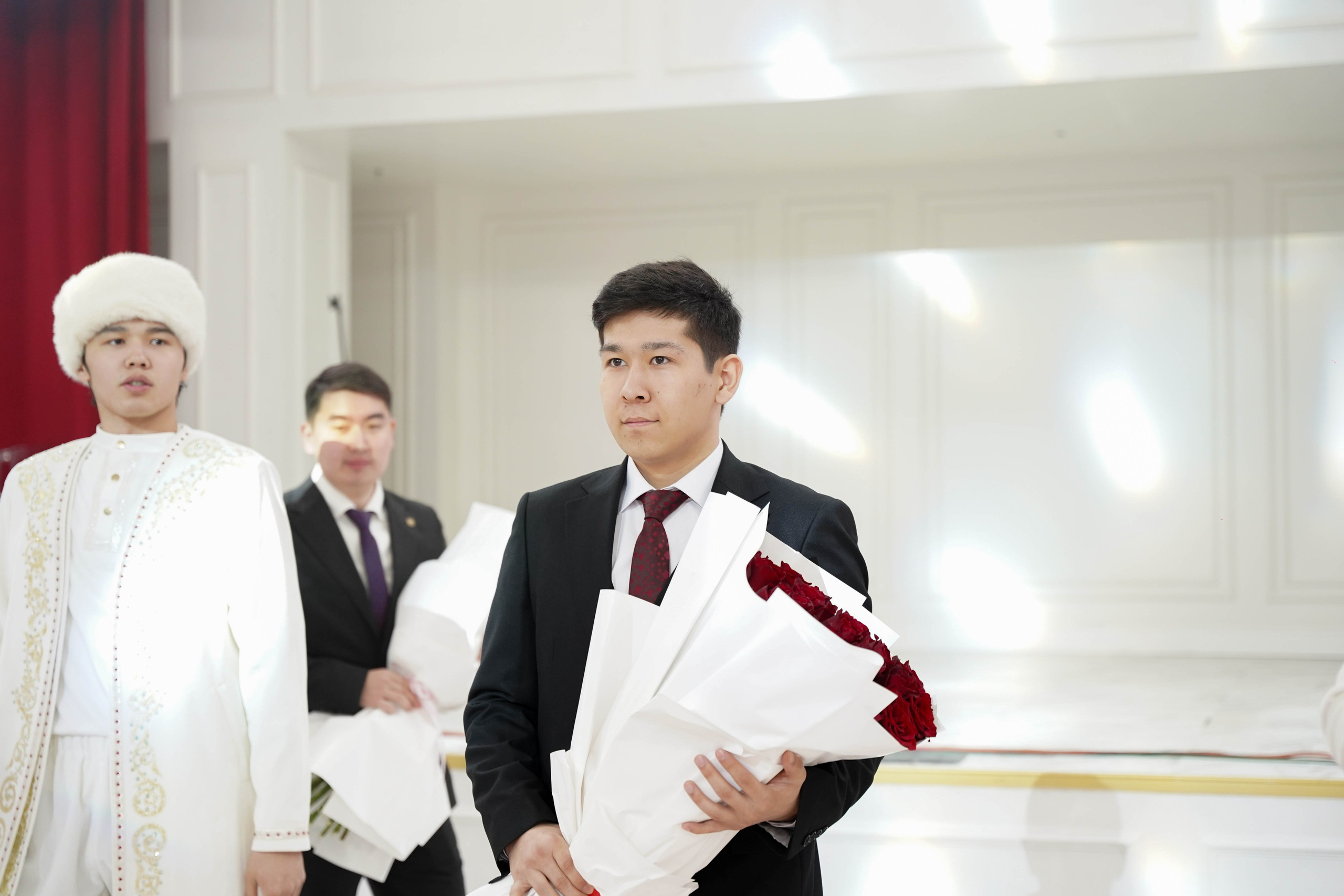 Dana uzatu. Фотограф Ернар Ержанов