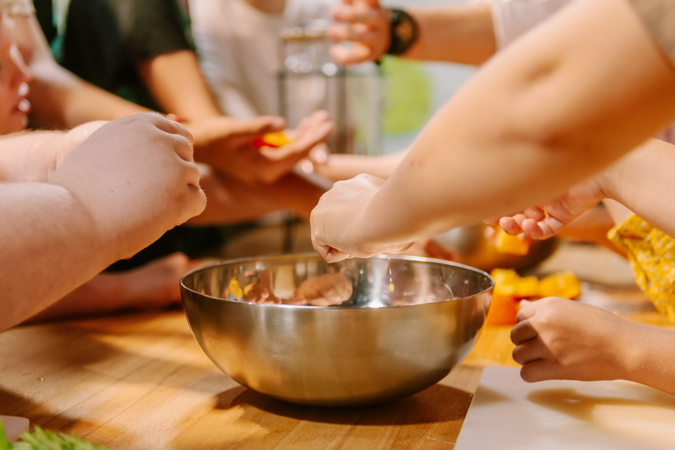 Инклюзивная кухня добра в Артишок 30. 07.35. Детский фотограф, семейный фотограф и репортажи в Кемерово