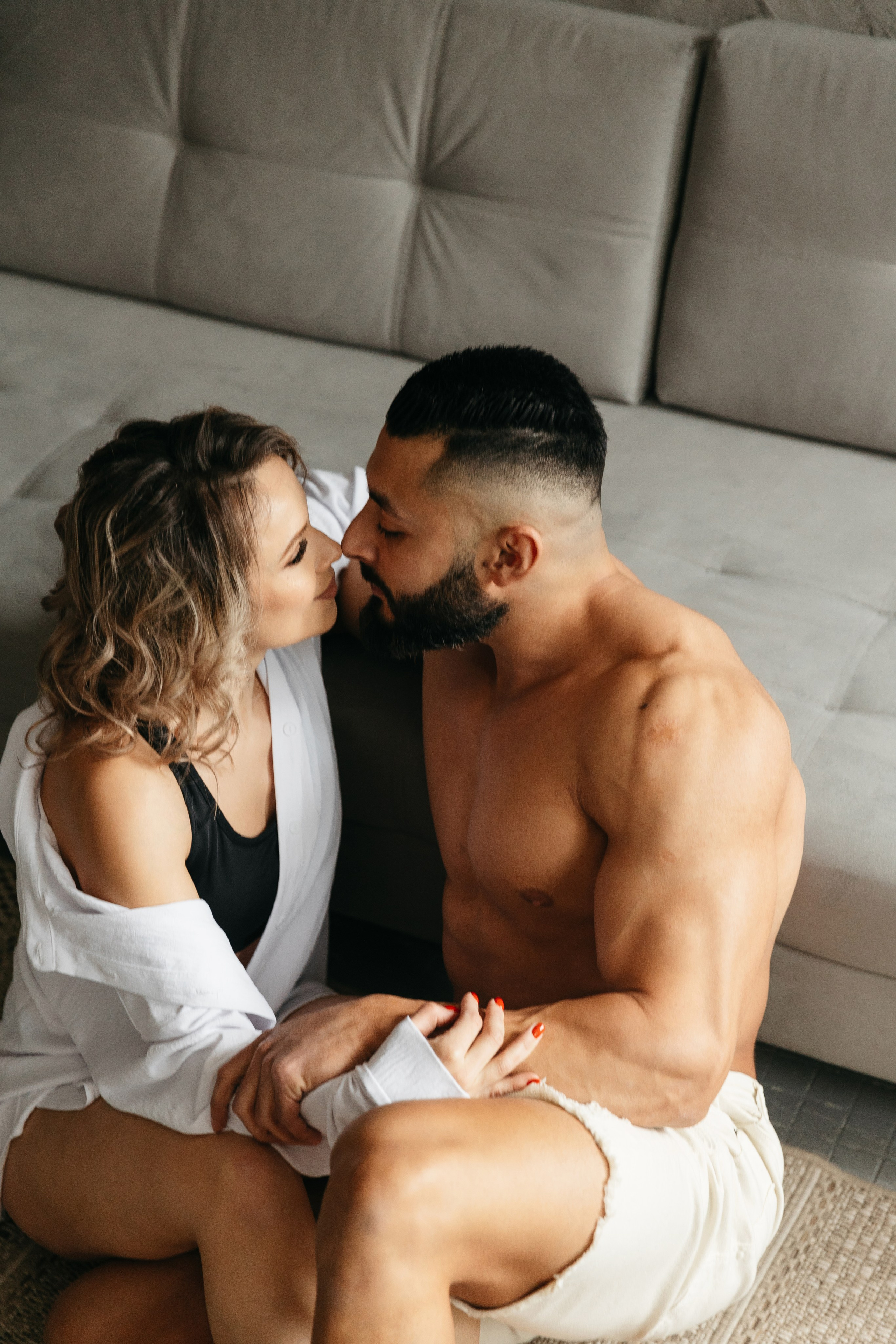 Оля и Уссама. Студия «Наше место». Дмитров. Фотограф в Твери Лагодная Яна