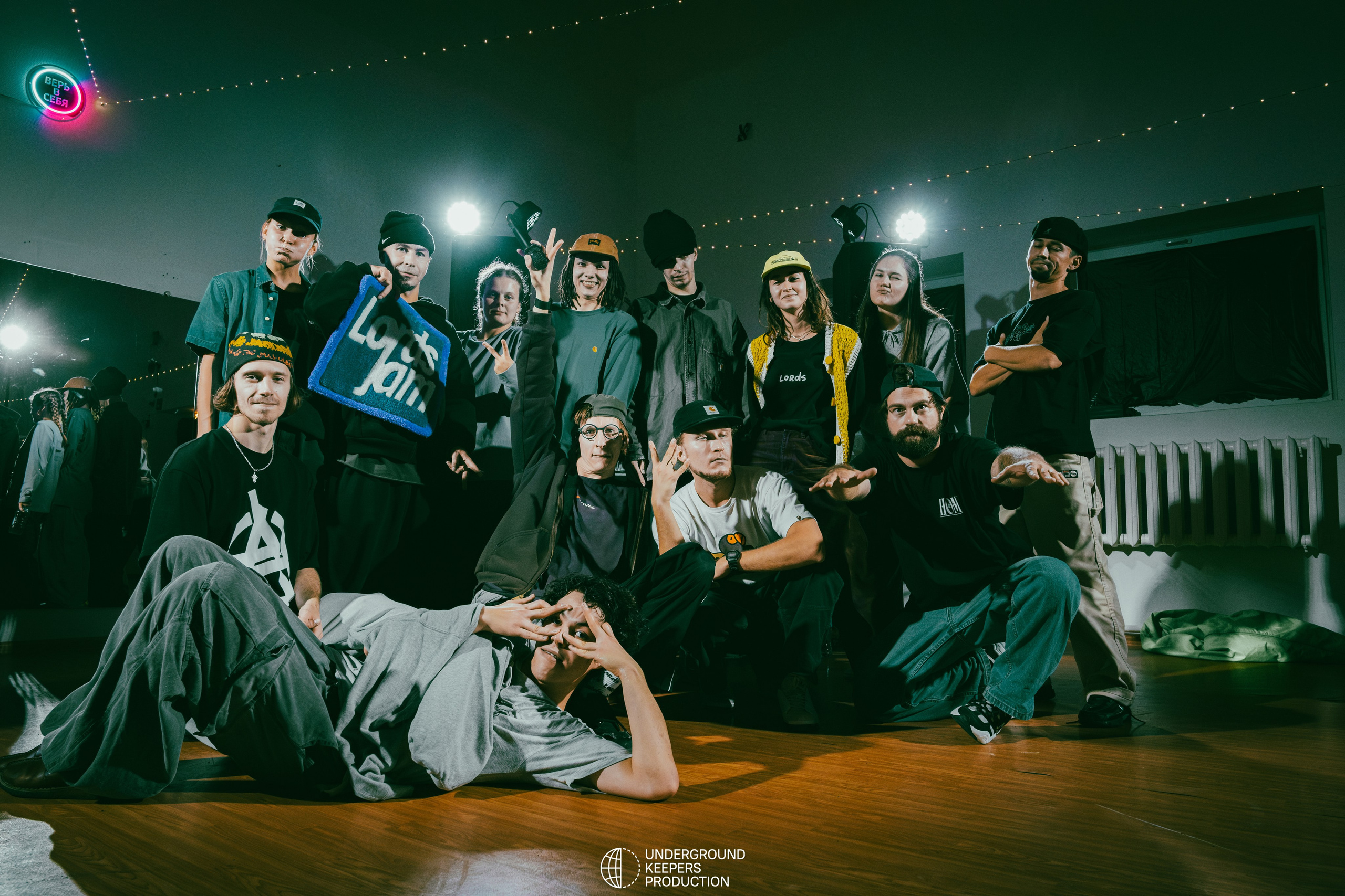 LORDS JAM 18/10 (@youlovebu). Соня бу тебя сфоткала