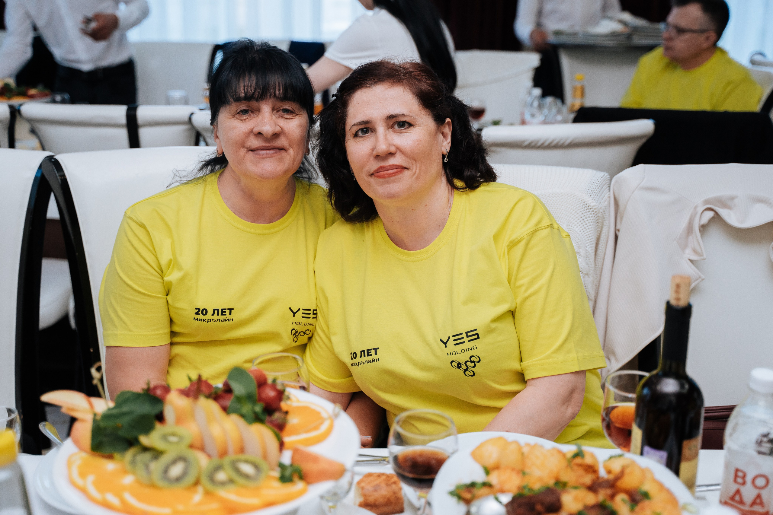 Yes Holding. Свадебный фотограф в Симферополе