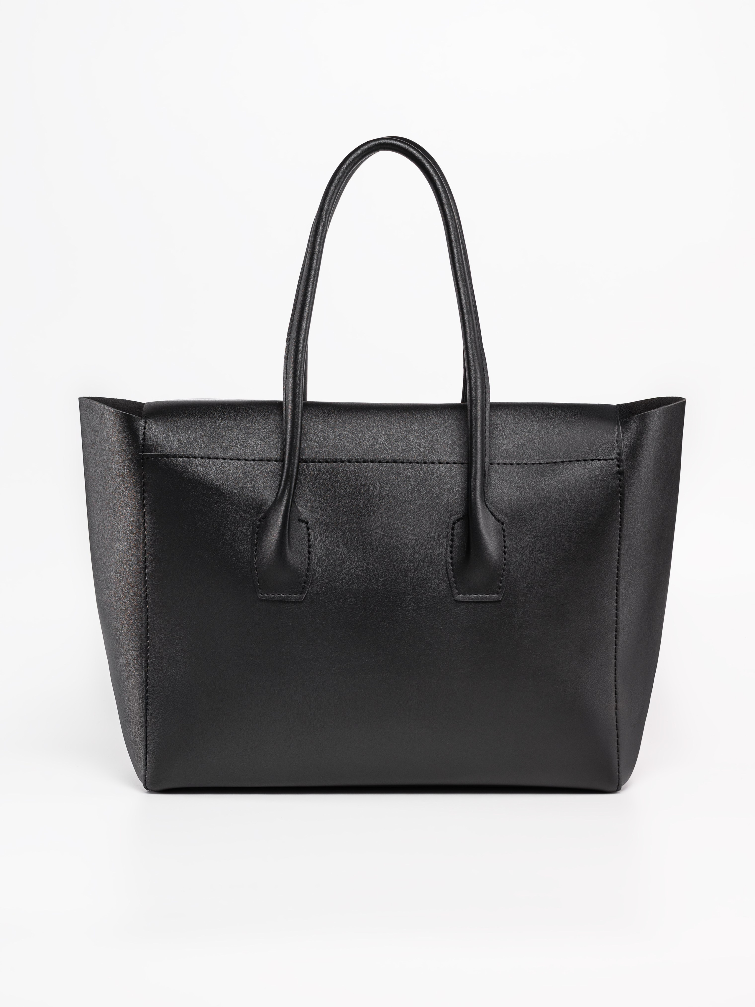 Q Сумки-тоут женские предметка серия 2. Предметный фотограф, фото для маркетплейсов Пятигорск, КМВ