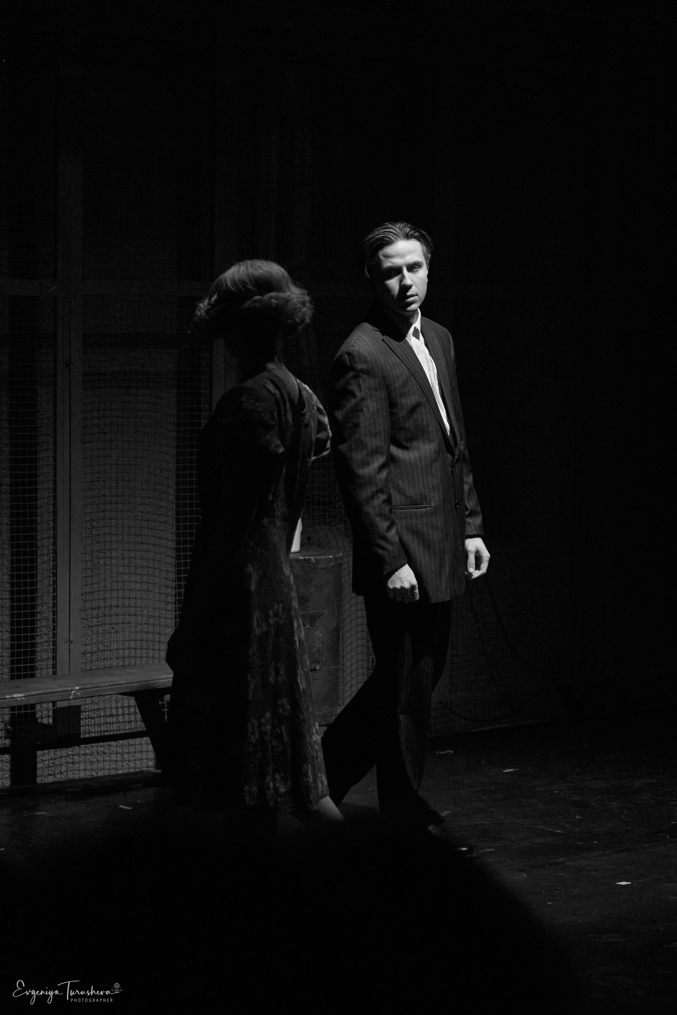 «Не бойся быть счастливым» (по пьесе А. Арбузова «Мой бедный Марат») | 26.01.2024 | ЦАТРА (экспериментальная сцена). Фотограф Евгения Турушева