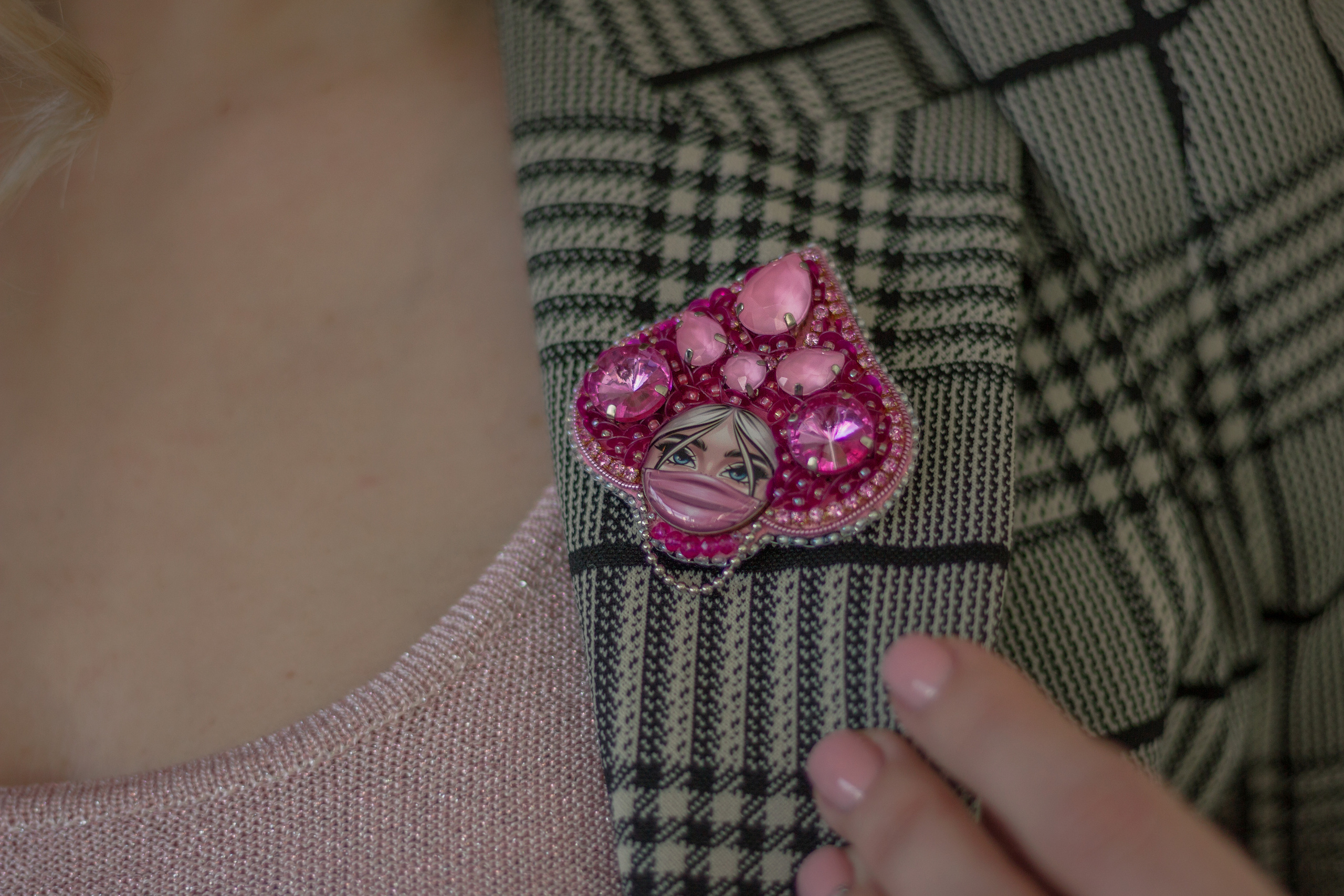 Контент съёмка для мастера по созданию брошей Анастасии. Женский, детский и семейный фотограф в Сочи Олеся Помогалова