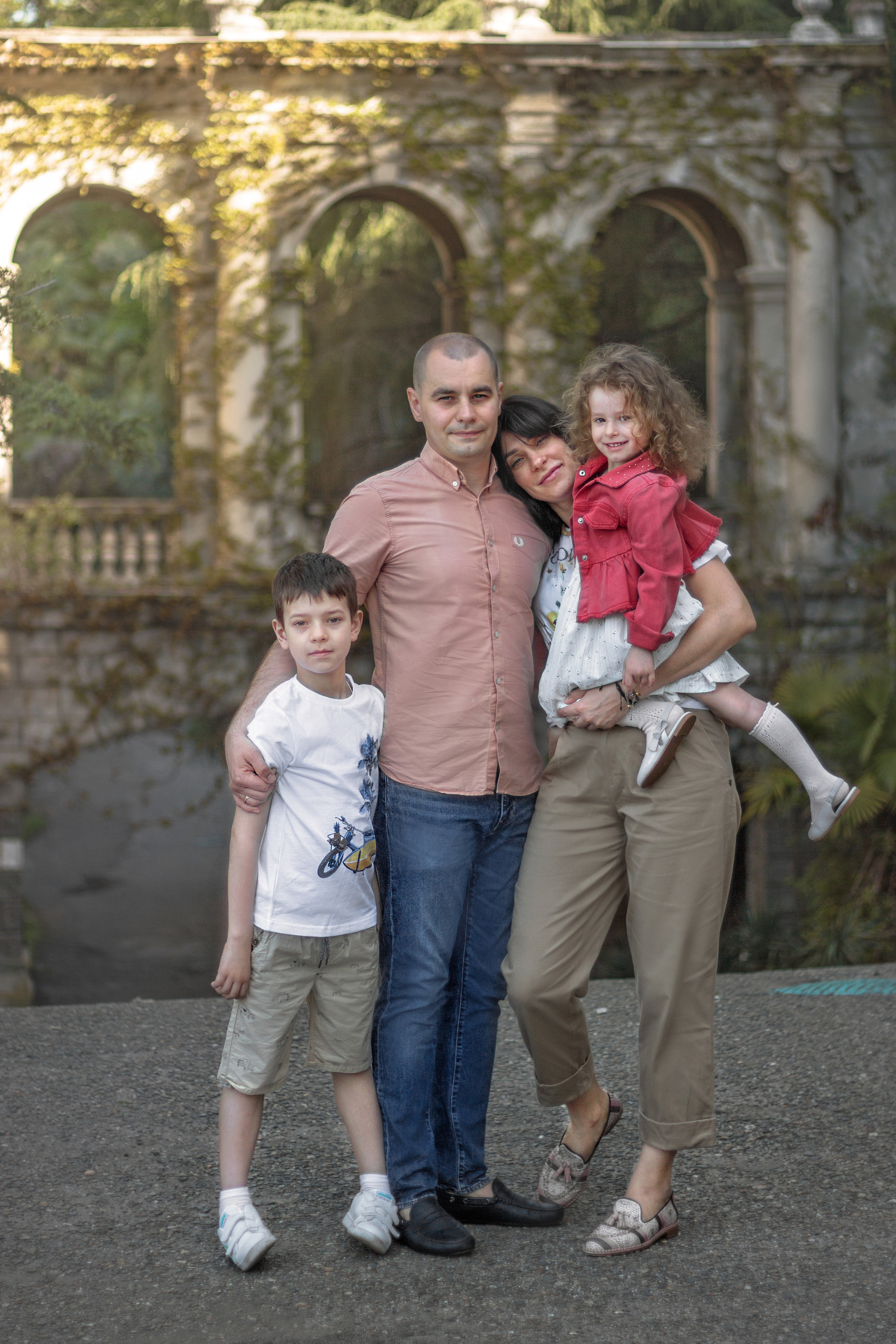 Фотопрогулка в санатории Орджоникидзе. Женский, детский и семейный фотограф в Сочи Олеся Помогалова