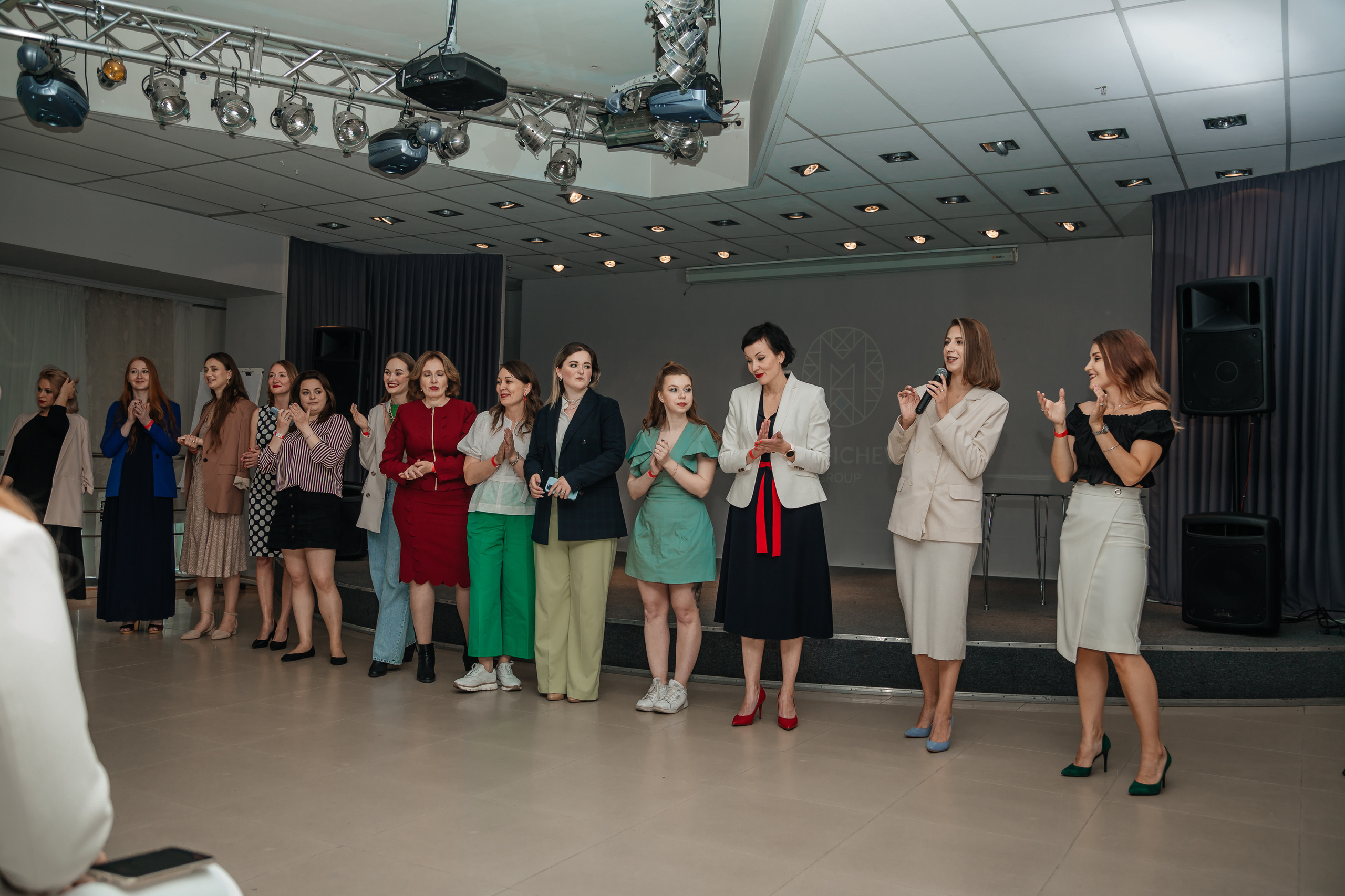 Нетворкинг Мастермайнд Новосибирск. Свадебный и семейный фотограф в Новосибирске Ирина Дорошкова