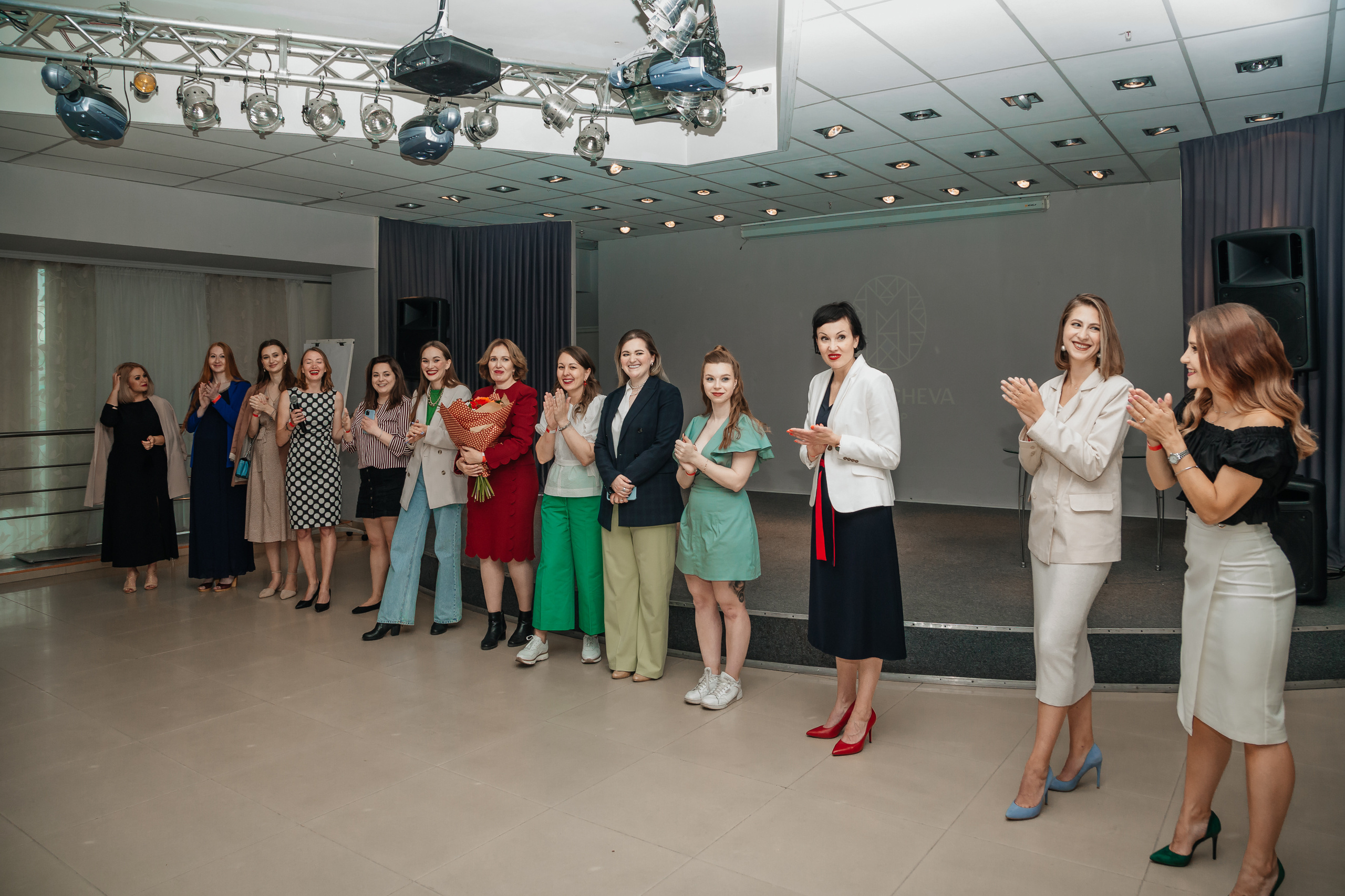 Нетворкинг Мастермайнд Новосибирск. Свадебный и семейный фотограф в Новосибирске Ирина Дорошкова