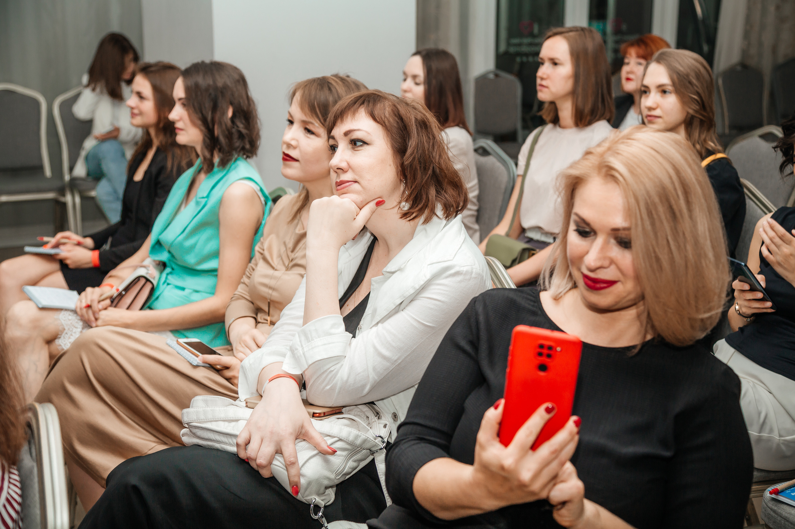 Нетворкинг Мастермайнд Новосибирск. Свадебный и семейный фотограф в Новосибирске Ирина Дорошкова