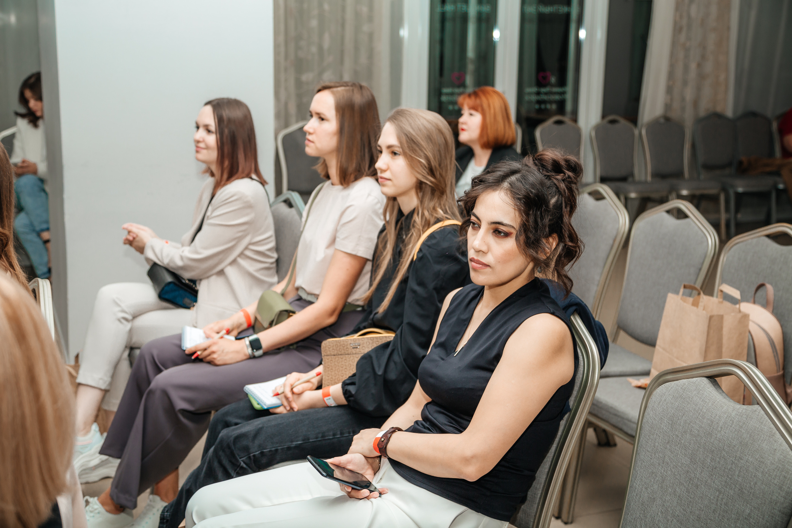Нетворкинг Мастермайнд Новосибирск. Свадебный и семейный фотограф в Новосибирске Ирина Дорошкова