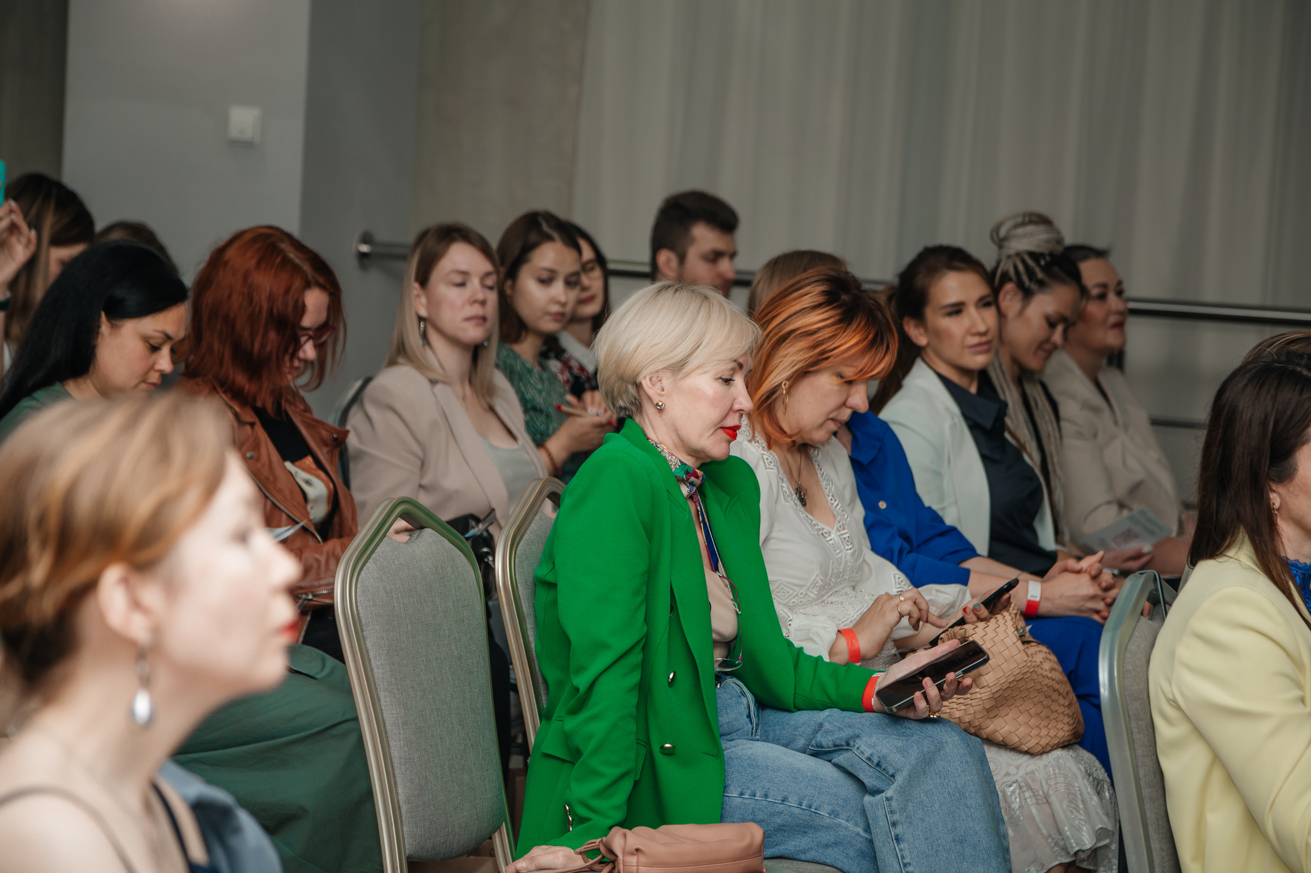 Нетворкинг Мастермайнд Новосибирск. Свадебный и семейный фотограф в Новосибирске Ирина Дорошкова