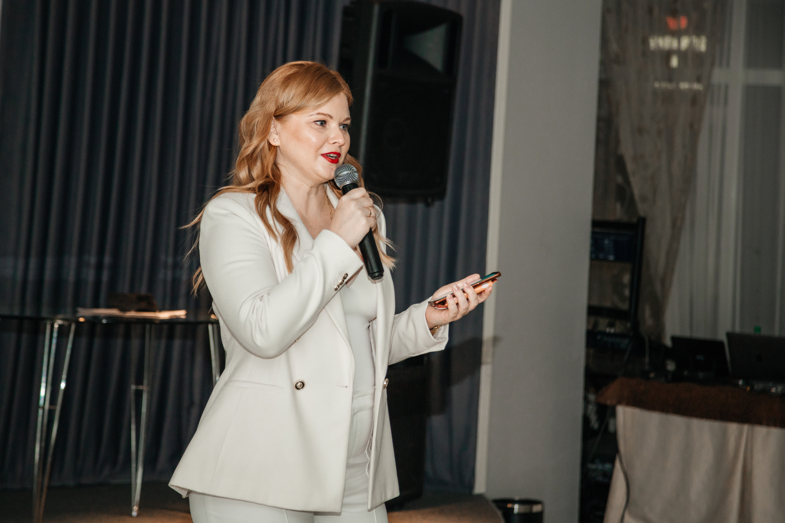 Нетворкинг Мастермайнд Новосибирск. Свадебный и семейный фотограф в Новосибирске Ирина Дорошкова