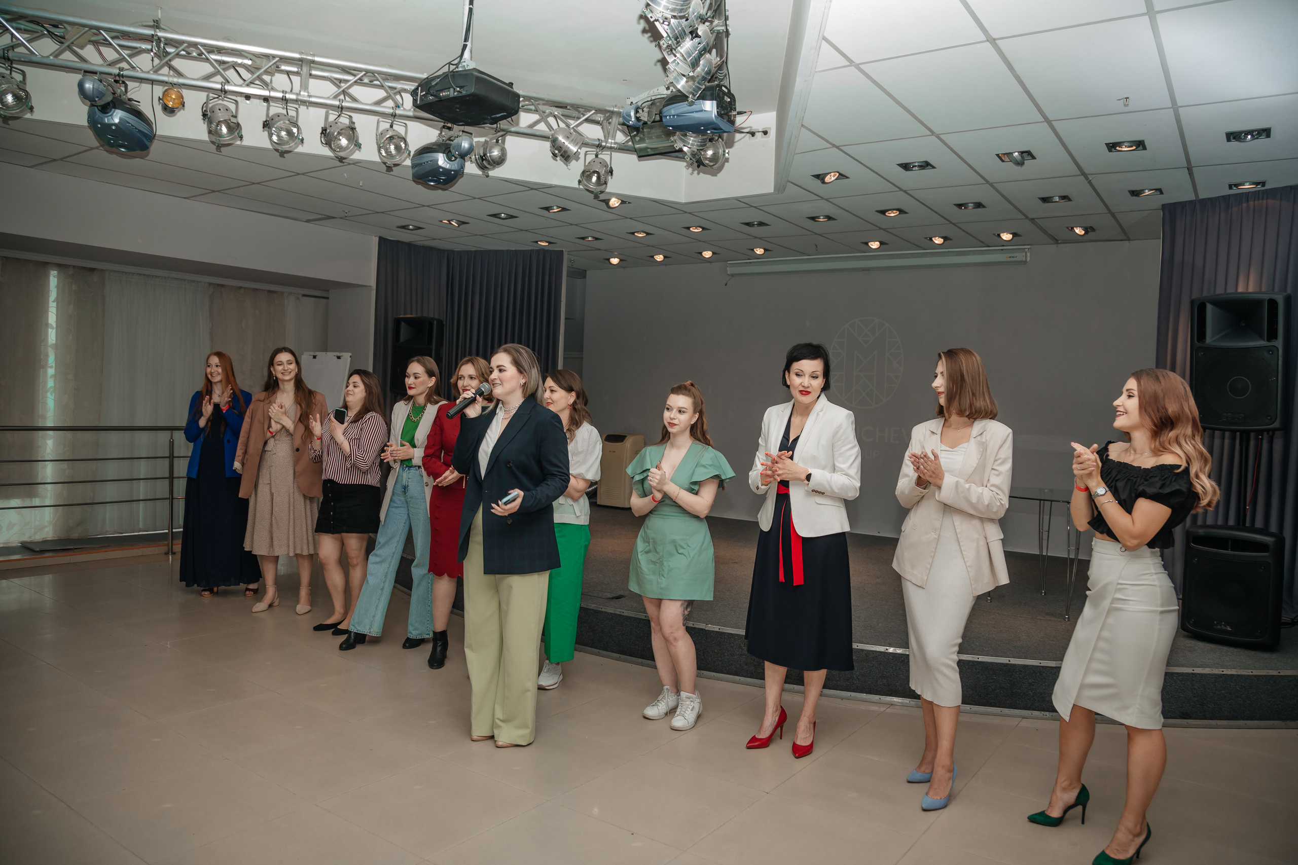 Нетворкинг Мастермайнд Новосибирск. Свадебный и семейный фотограф в Новосибирске Ирина Дорошкова