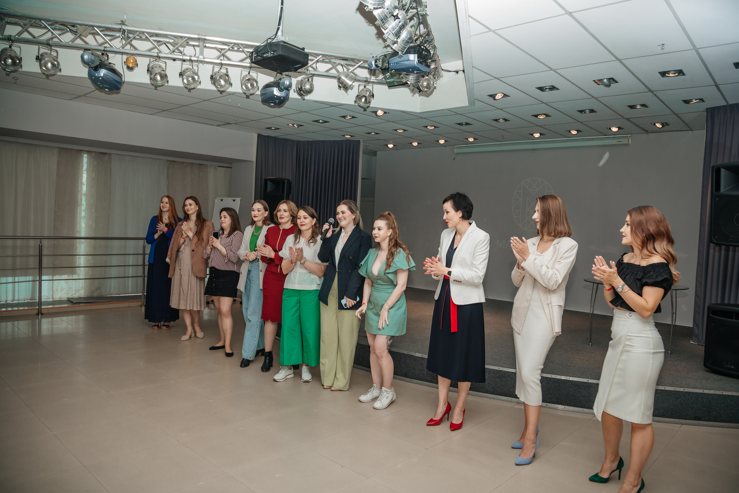 Нетворкинг Мастермайнд Новосибирск. Свадебный и семейный фотограф в Новосибирске Ирина Дорошкова