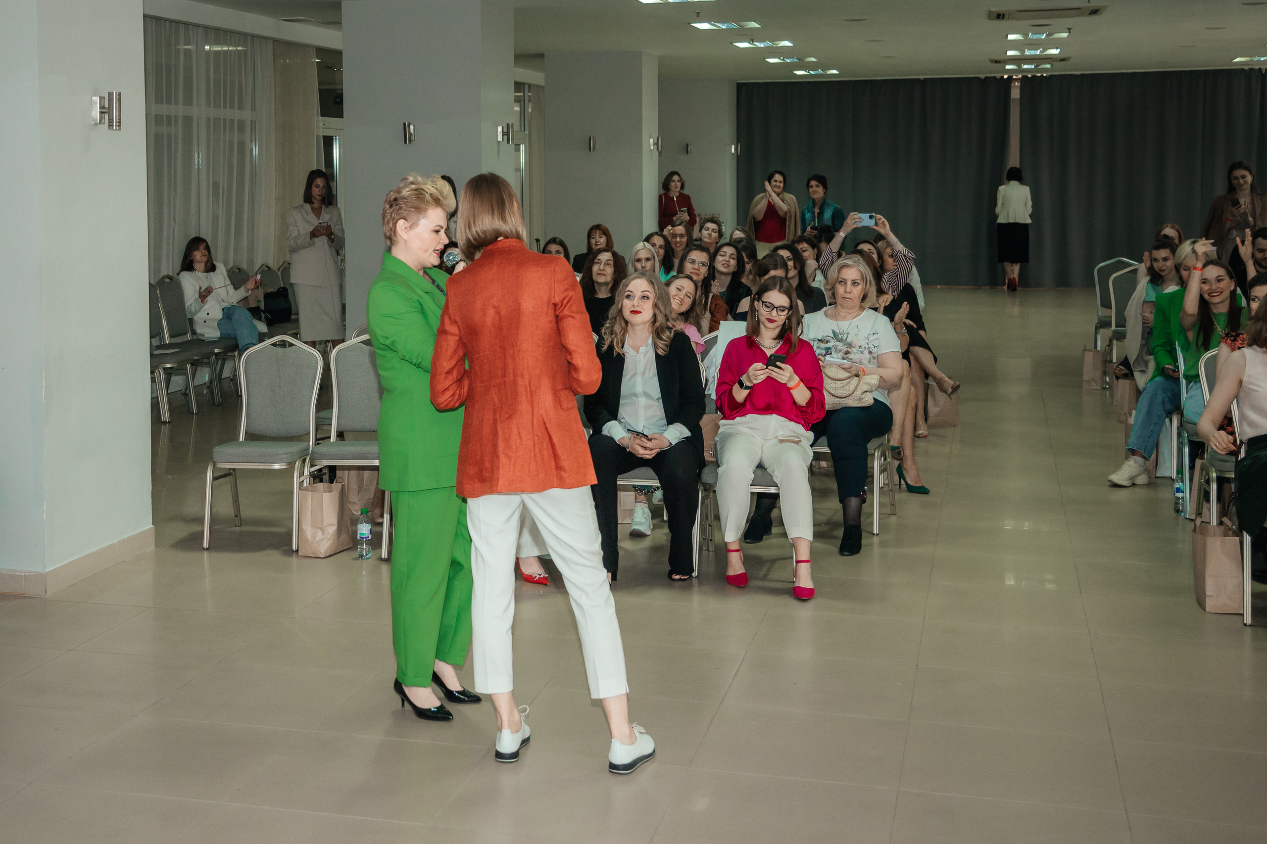Нетворкинг Мастермайнд Новосибирск. Свадебный и семейный фотограф в Новосибирске Ирина Дорошкова