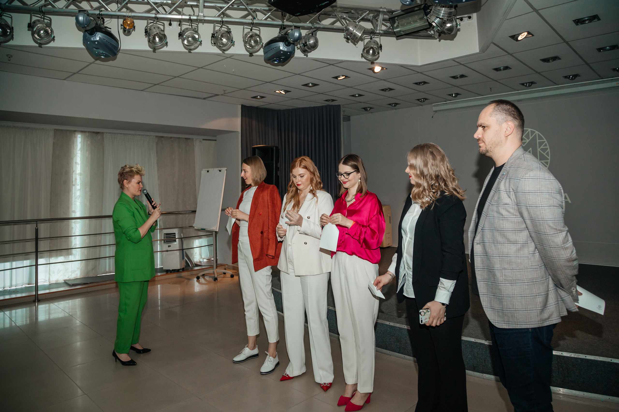 Нетворкинг Мастермайнд Новосибирск. Свадебный и семейный фотограф в Новосибирске Ирина Дорошкова