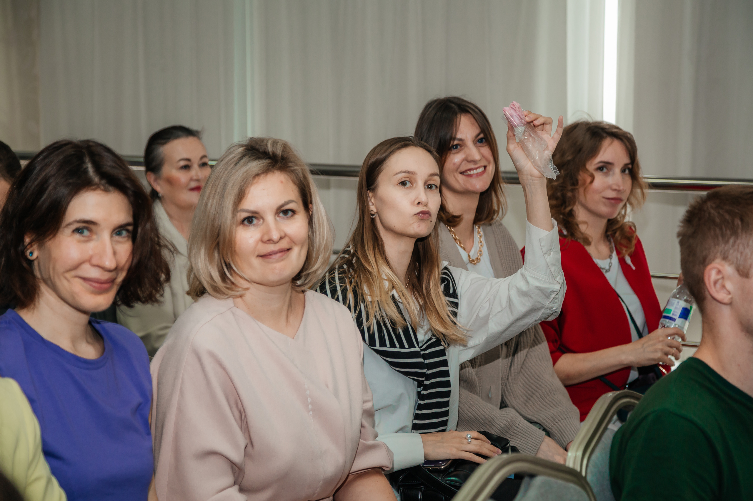 Нетворкинг Мастермайнд Новосибирск. Свадебный и семейный фотограф в Новосибирске Ирина Дорошкова