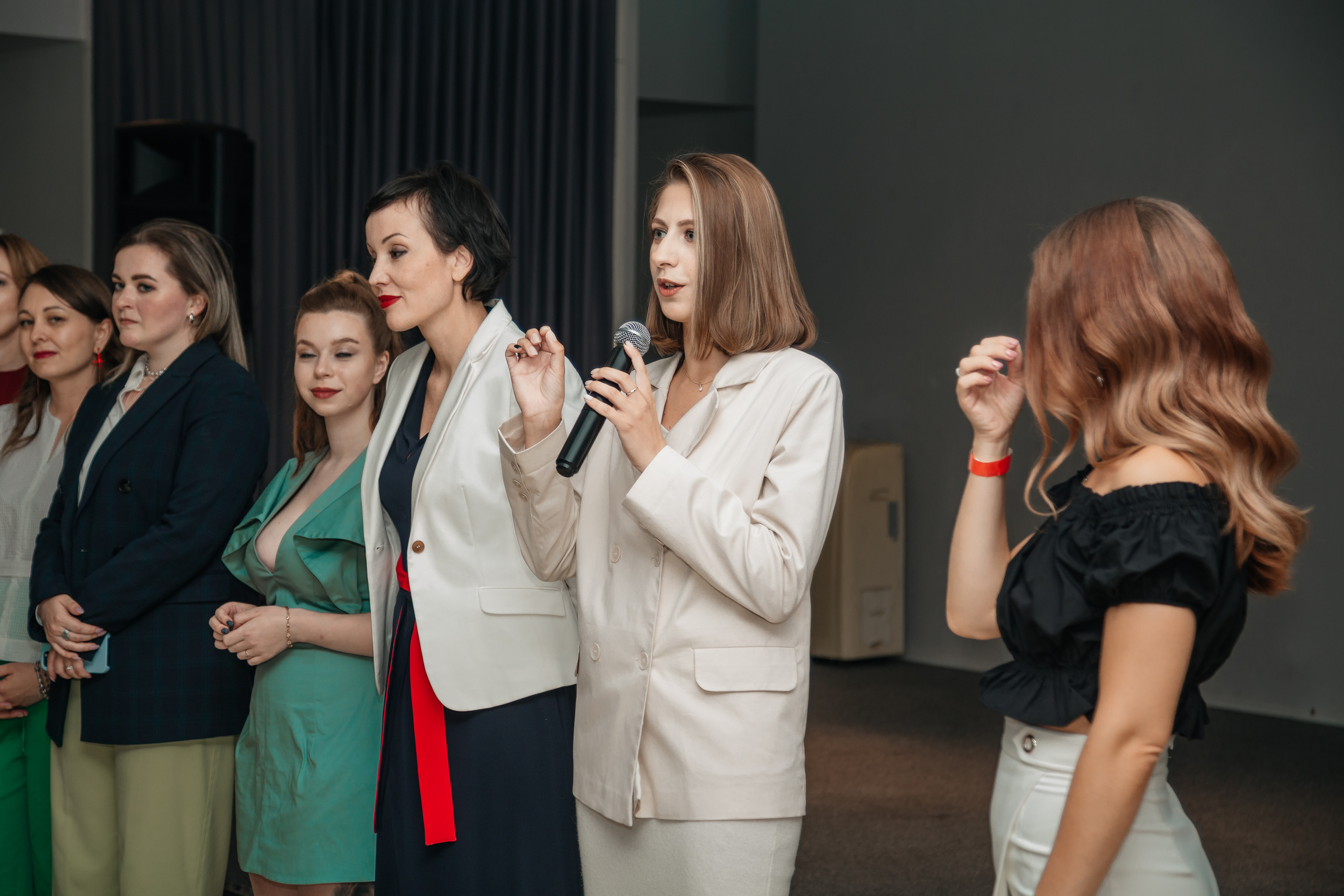 Нетворкинг Мастермайнд Новосибирск. Свадебный и семейный фотограф в Новосибирске Ирина Дорошкова