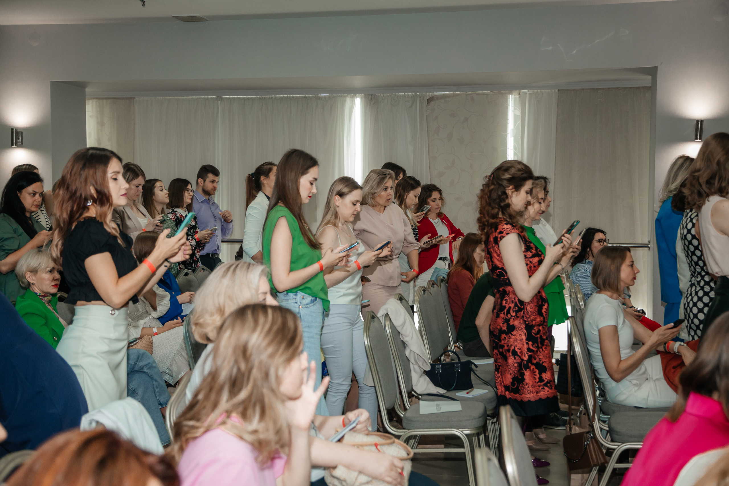 Нетворкинг Мастермайнд Новосибирск. Свадебный и семейный фотограф в Новосибирске Ирина Дорошкова