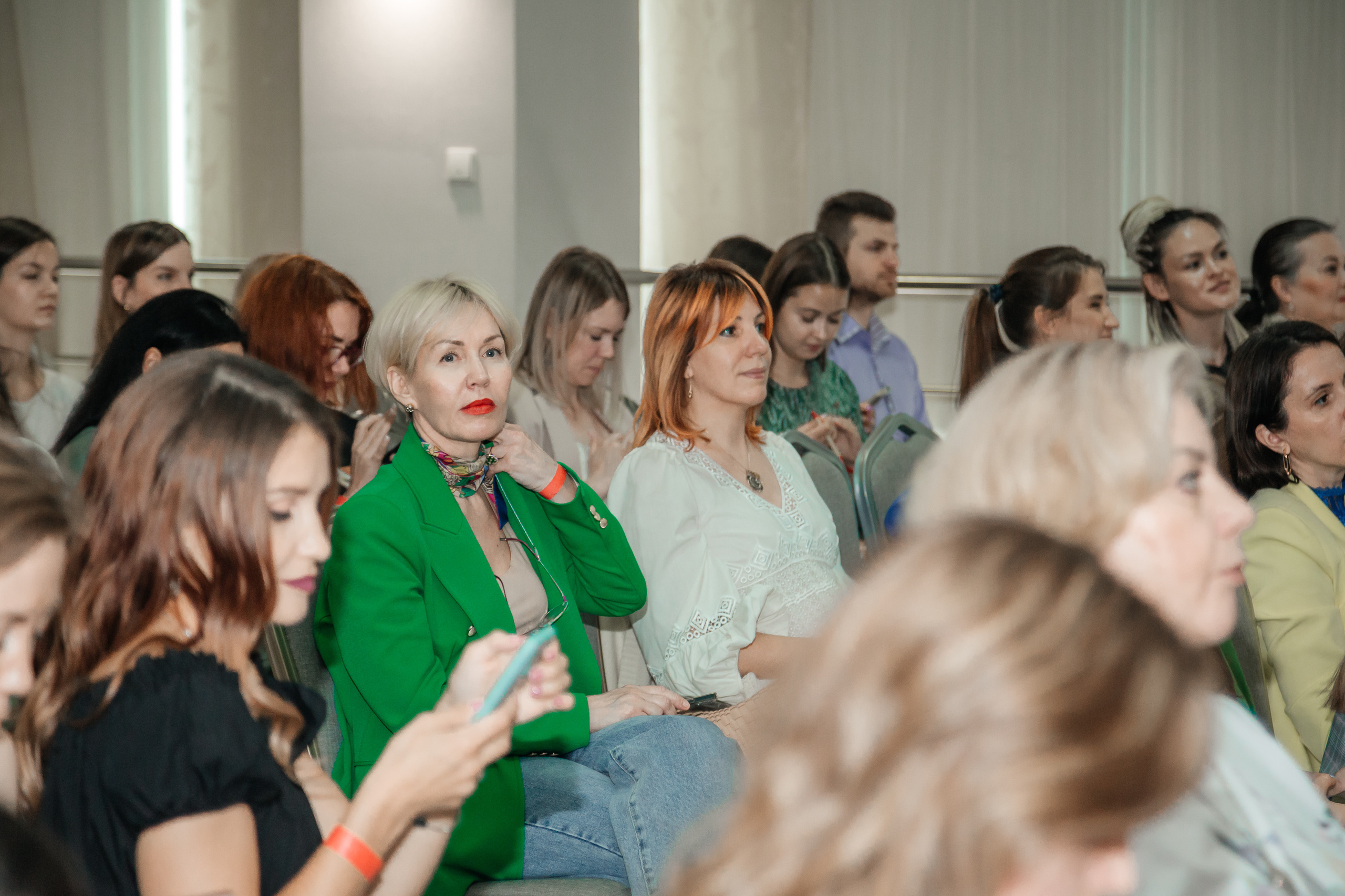 Нетворкинг Мастермайнд Новосибирск. Свадебный и семейный фотограф в Новосибирске Ирина Дорошкова