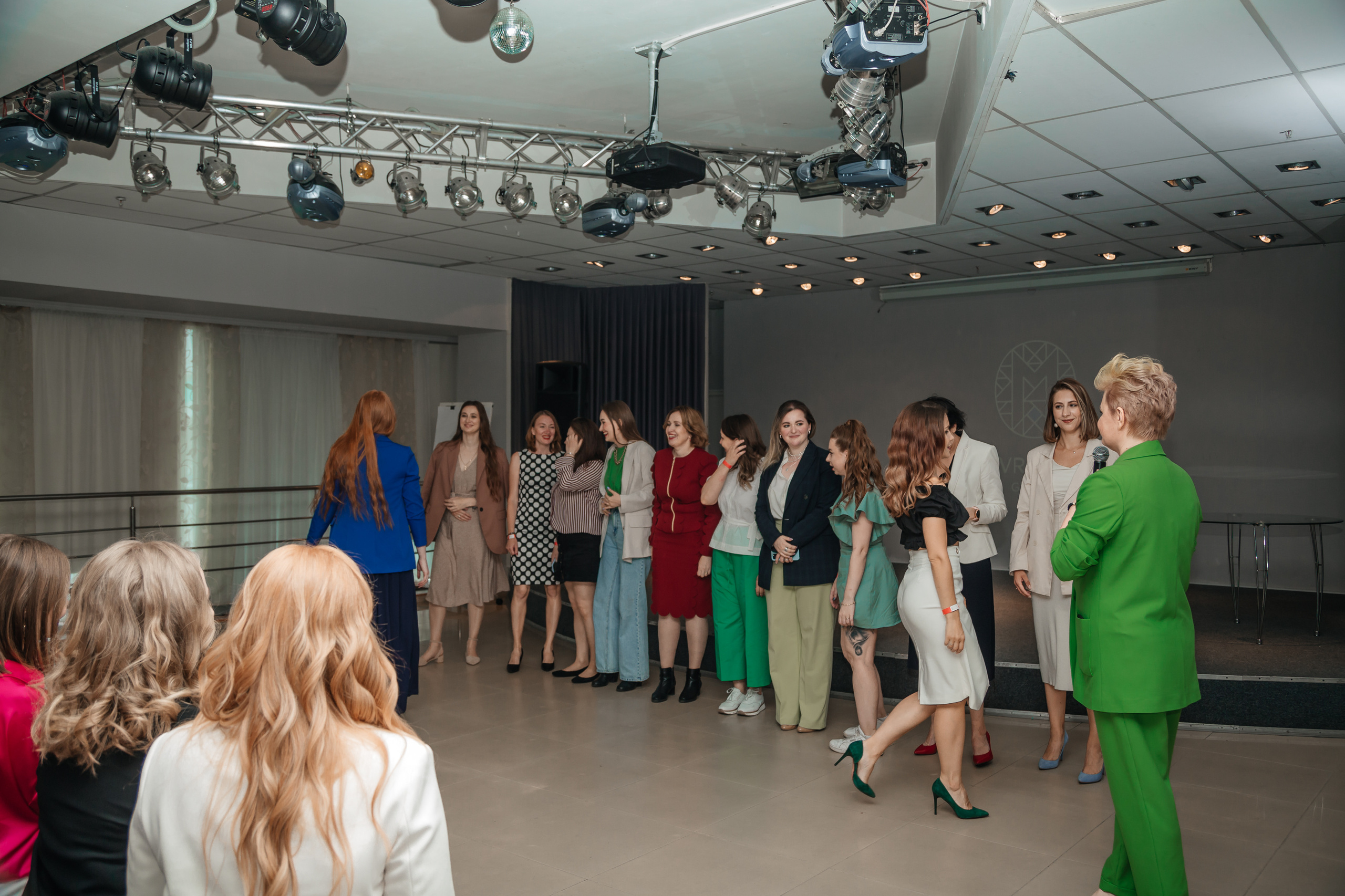 Нетворкинг Мастермайнд Новосибирск. Свадебный и семейный фотограф в Новосибирске Ирина Дорошкова