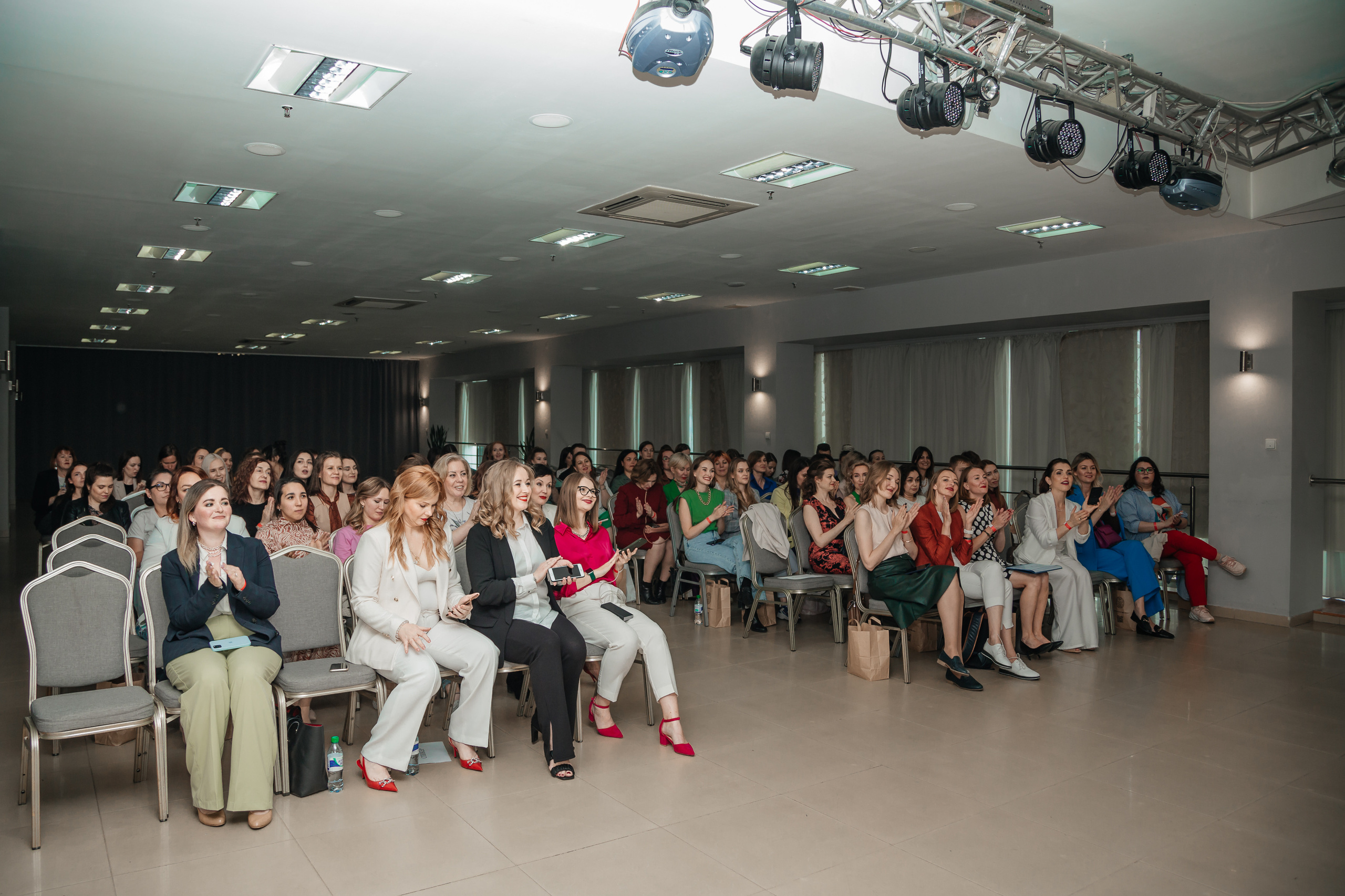 Нетворкинг Мастермайнд Новосибирск. Свадебный и семейный фотограф в Новосибирске Ирина Дорошкова