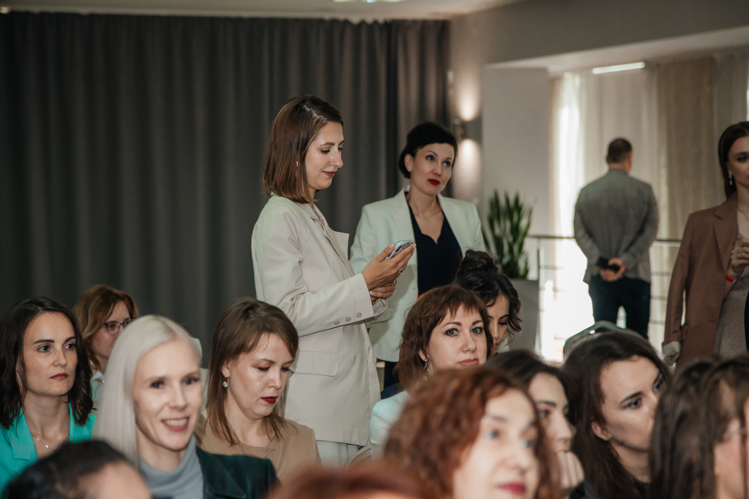 Нетворкинг Мастермайнд Новосибирск. Свадебный и семейный фотограф в Новосибирске Ирина Дорошкова