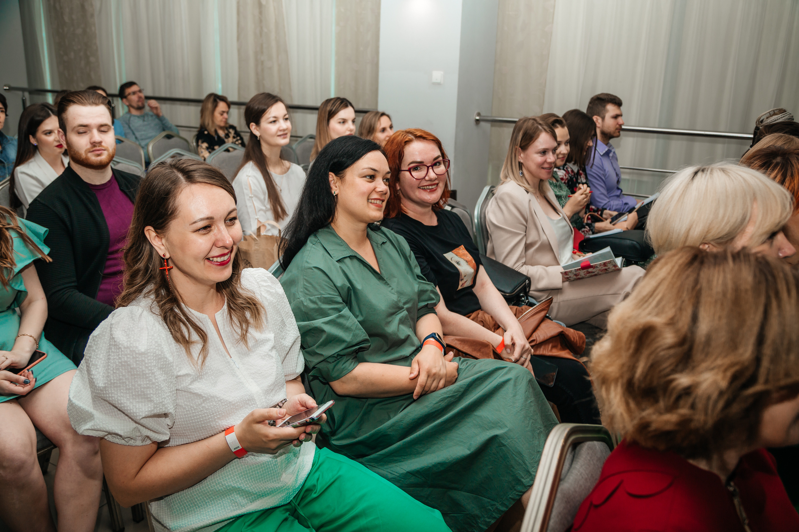 Нетворкинг Мастермайнд Новосибирск. Свадебный и семейный фотограф в Новосибирске Ирина Дорошкова