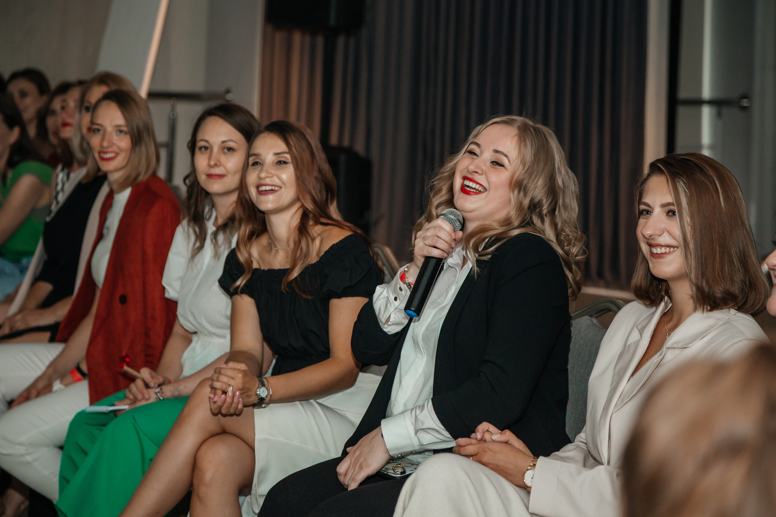 Нетворкинг Мастермайнд Новосибирск. Свадебный и семейный фотограф в Новосибирске Ирина Дорошкова