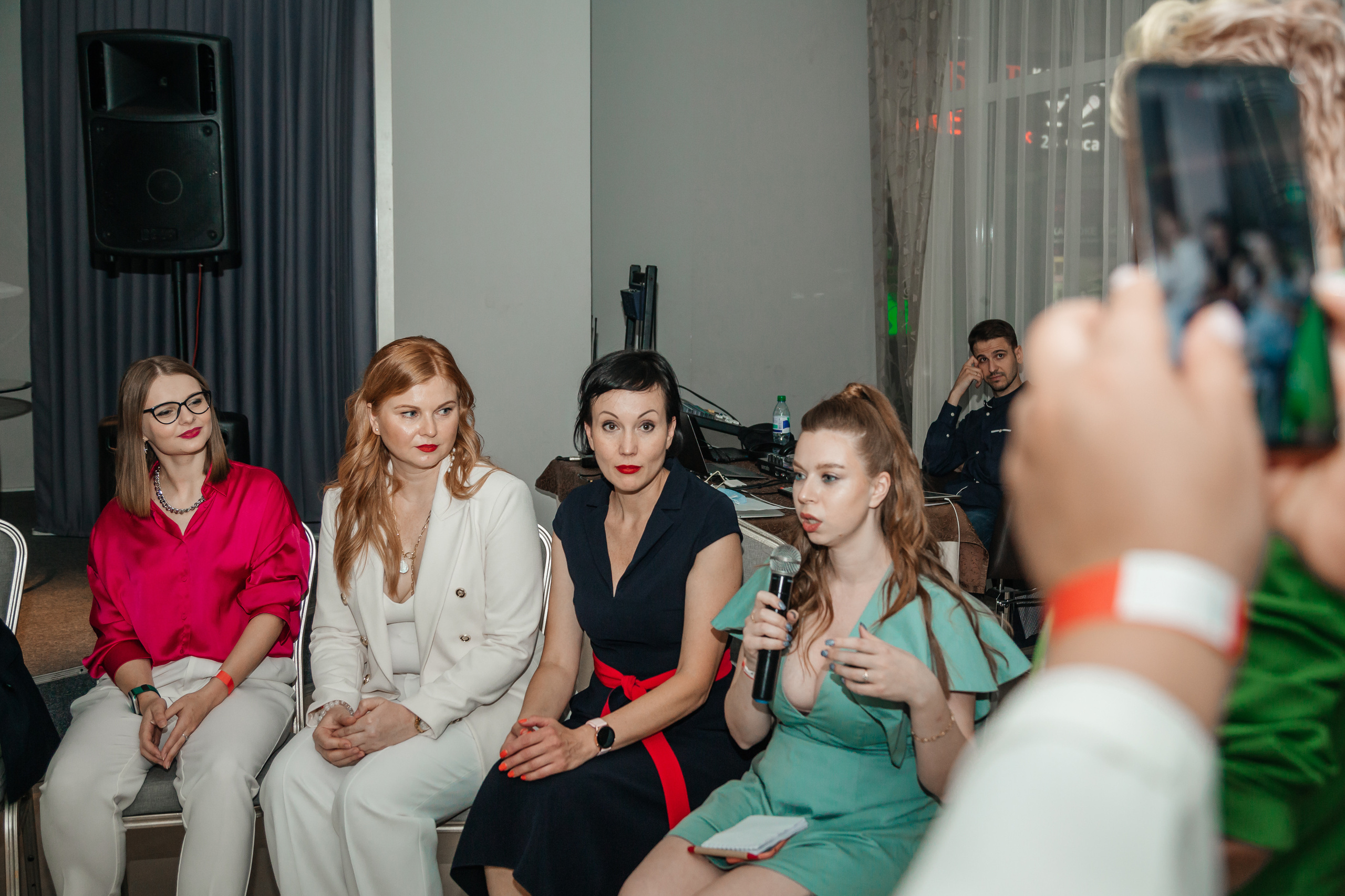 Нетворкинг Мастермайнд Новосибирск. Свадебный и семейный фотограф в Новосибирске Ирина Дорошкова