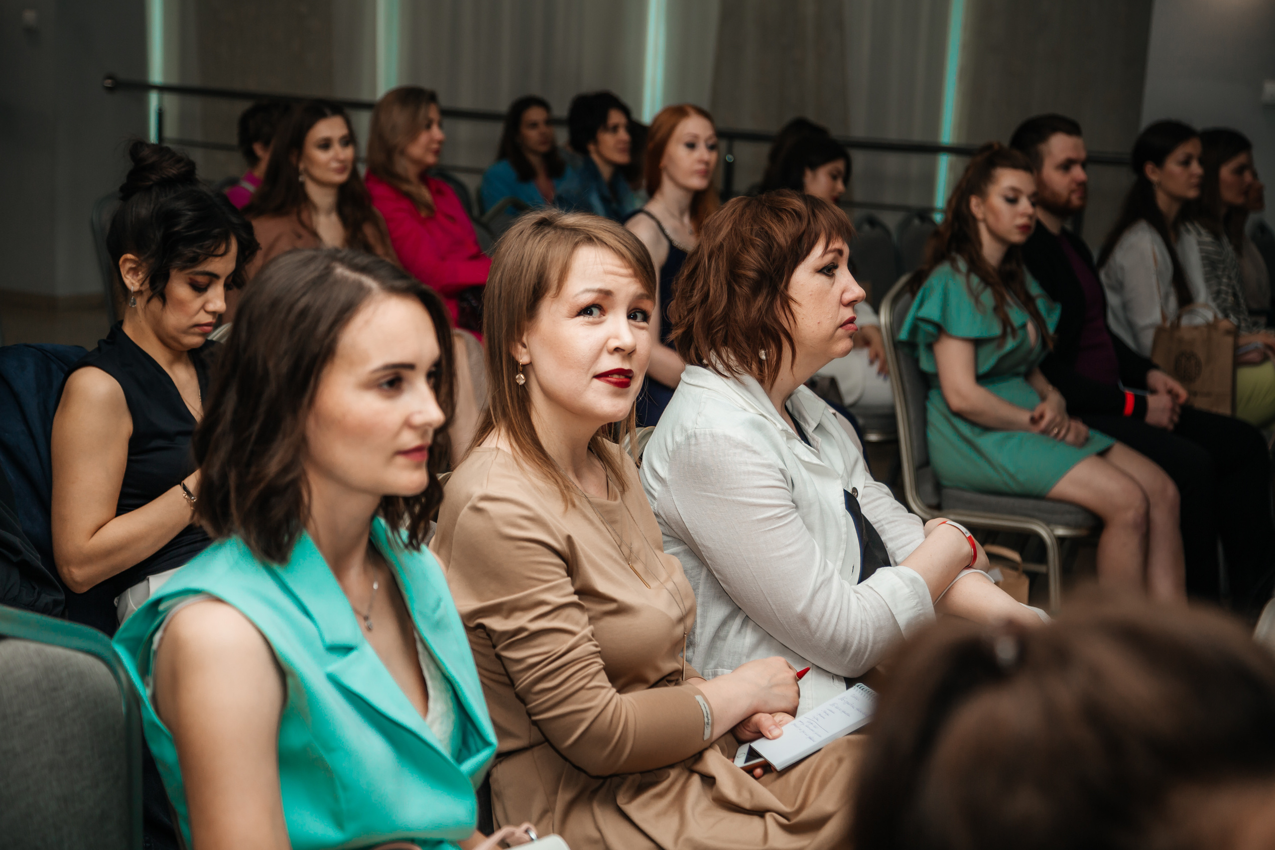 Нетворкинг Мастермайнд Новосибирск. Свадебный и семейный фотограф в Новосибирске Ирина Дорошкова