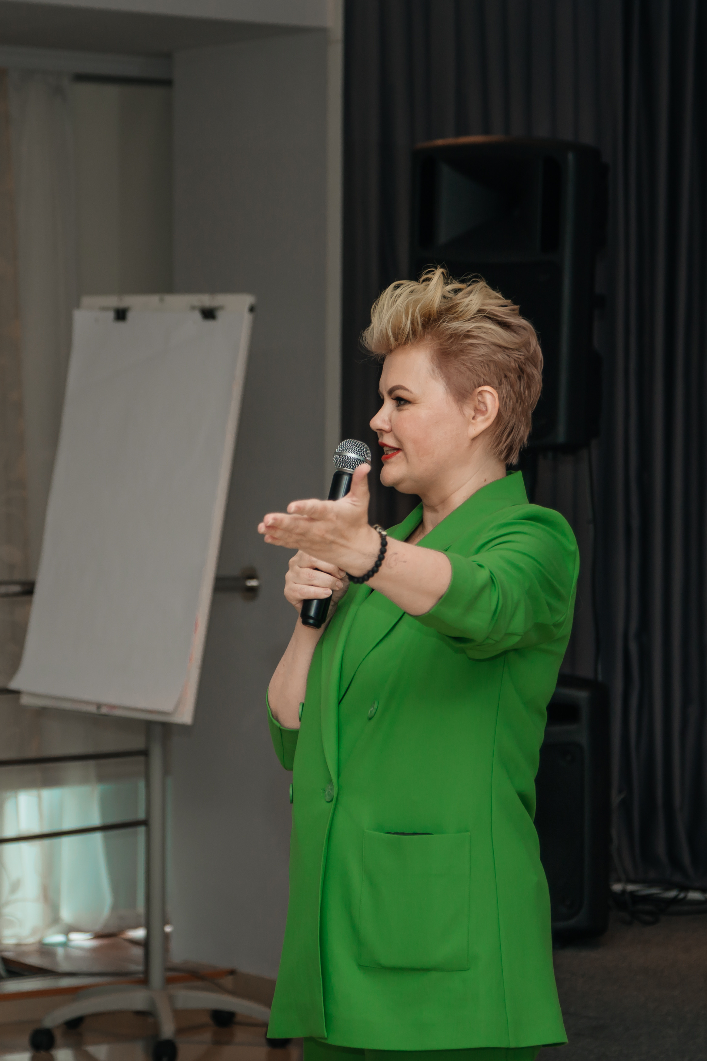 Нетворкинг Мастермайнд Новосибирск. Свадебный и семейный фотограф в Новосибирске Ирина Дорошкова