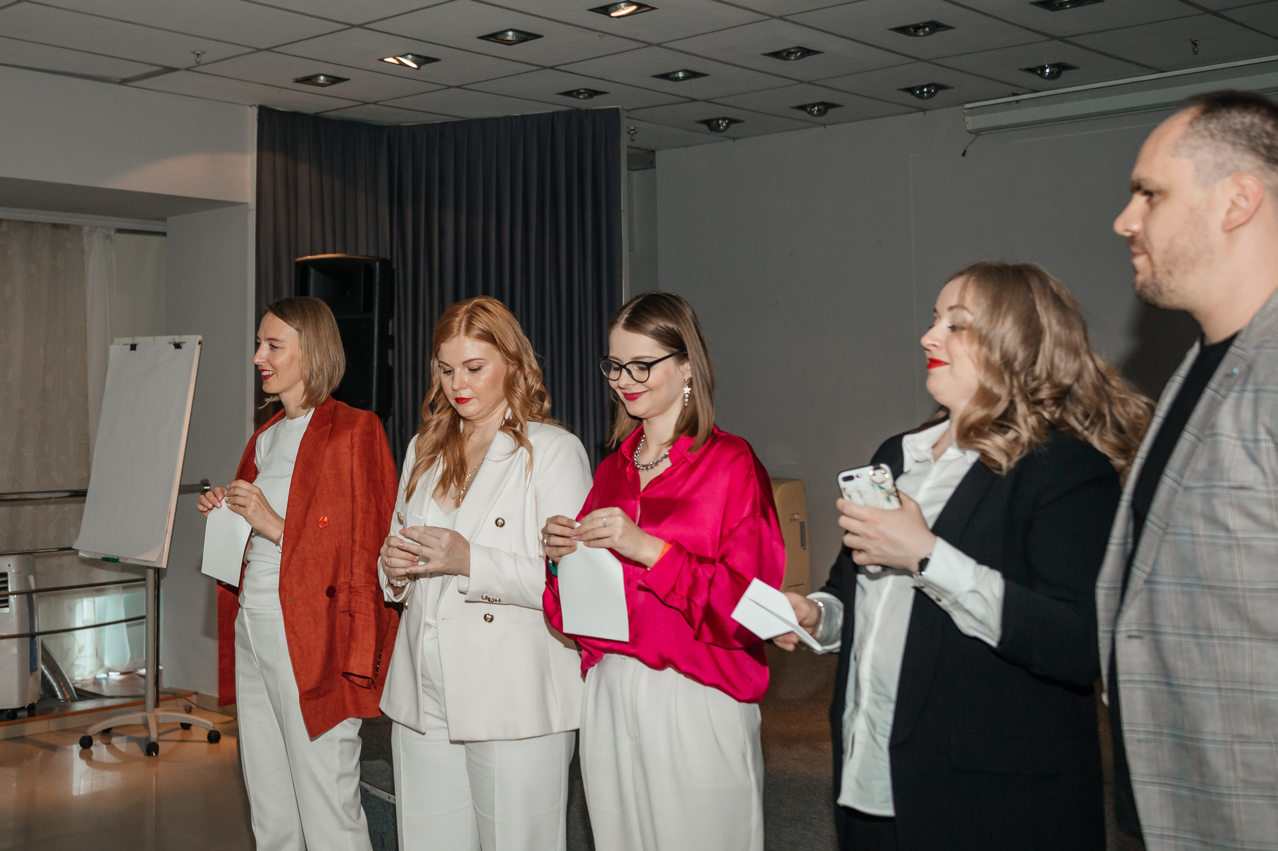 Нетворкинг Мастермайнд Новосибирск. Свадебный и семейный фотограф в Новосибирске Ирина Дорошкова