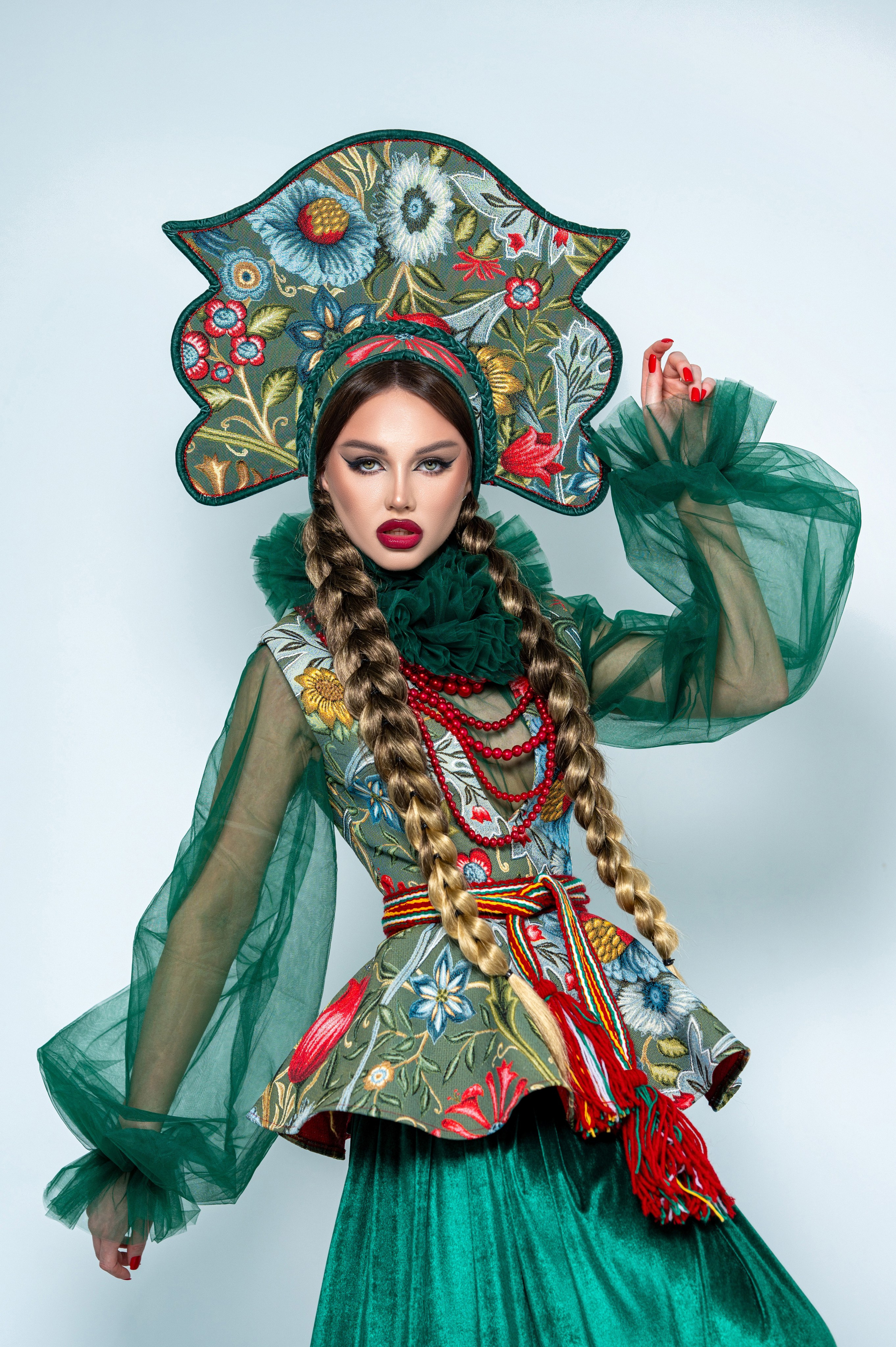 Nicole. Коммерческий фотограф Москва /Дубай, эксклюзивные фэшн фотосессии