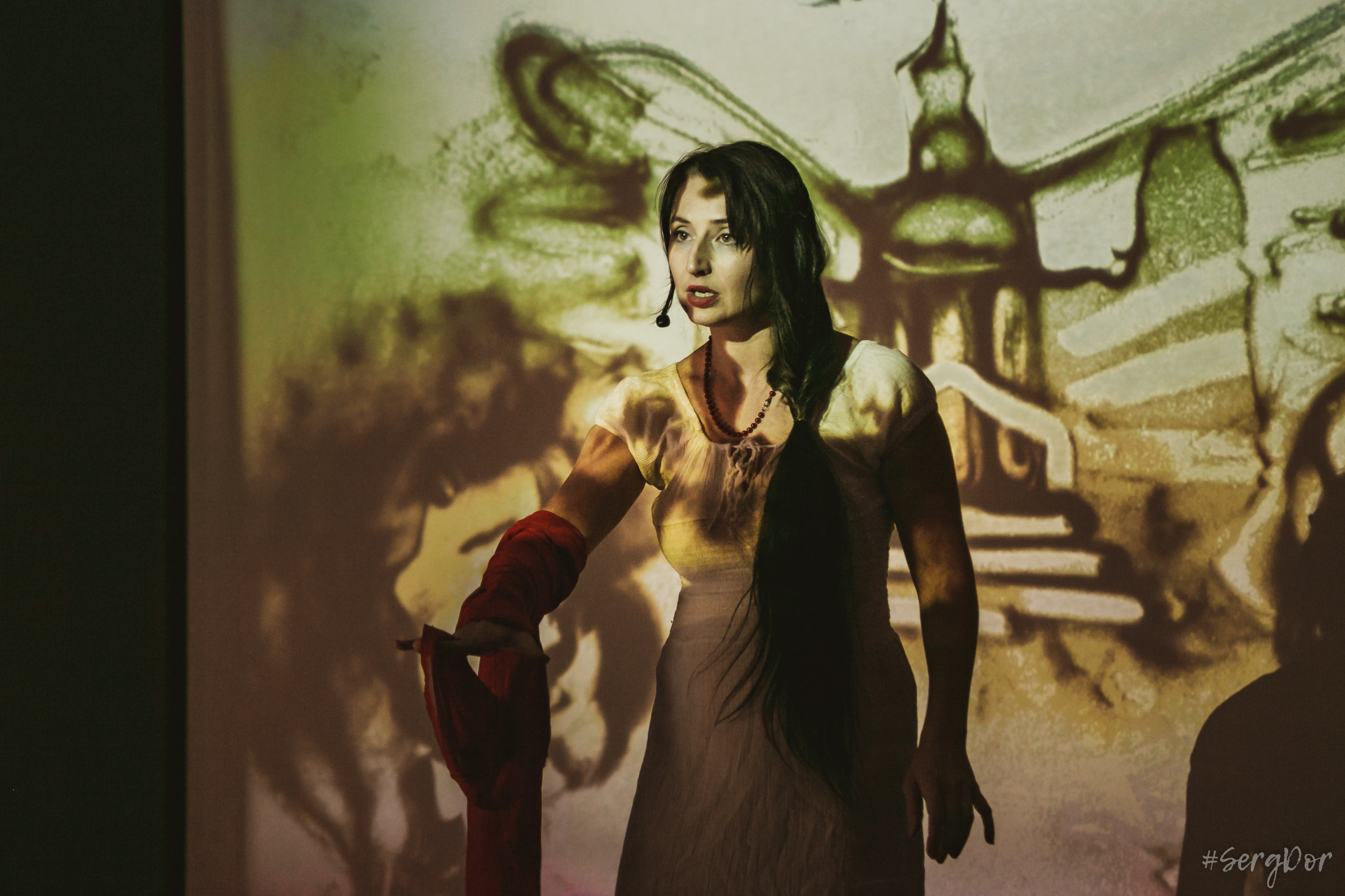 Александра Нефертити. Всё песок…. Фотограф Сергей Дорошенко