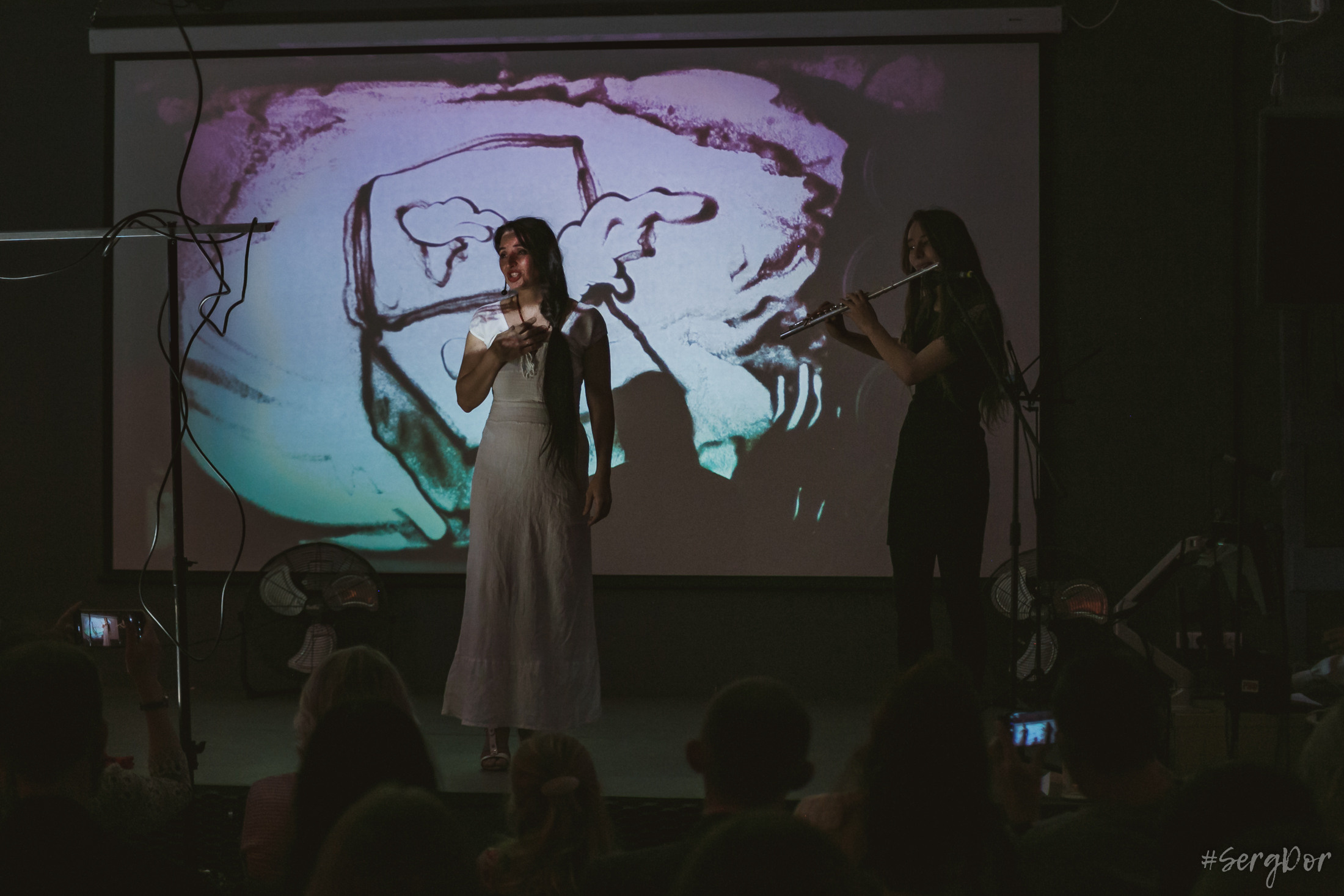 Александра Нефертити. Всё песок…. Фотограф Сергей Дорошенко