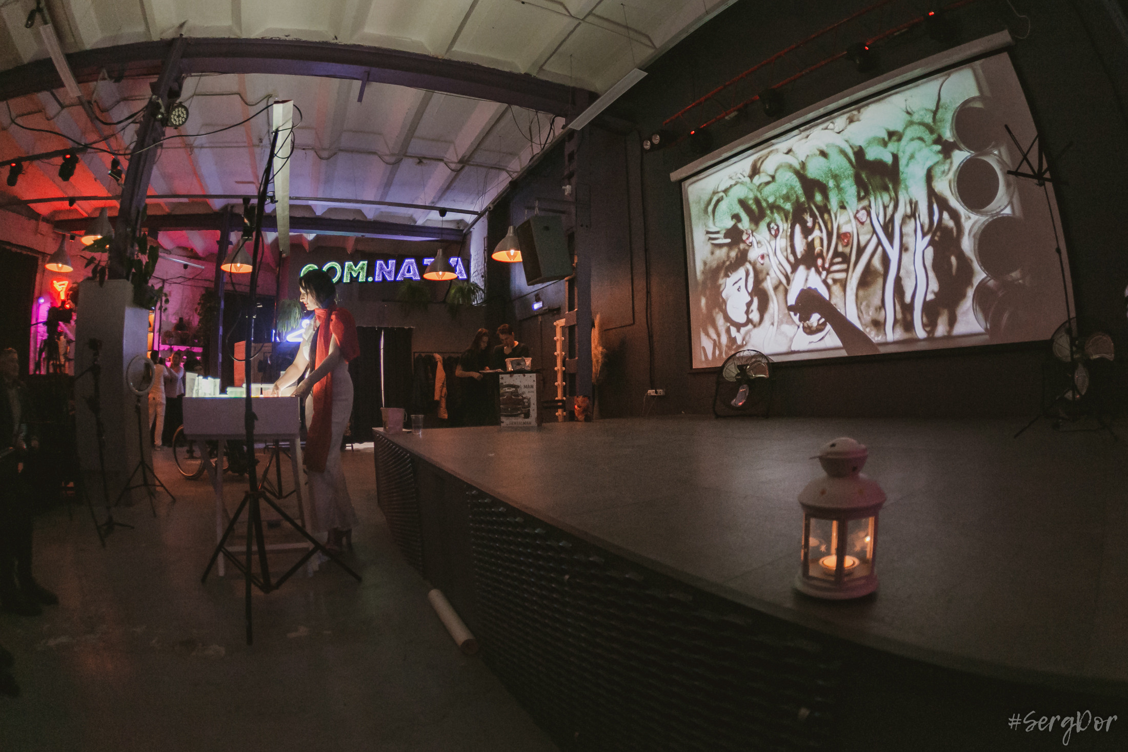 Александра Нефертити. Всё песок…. Фотограф Сергей Дорошенко