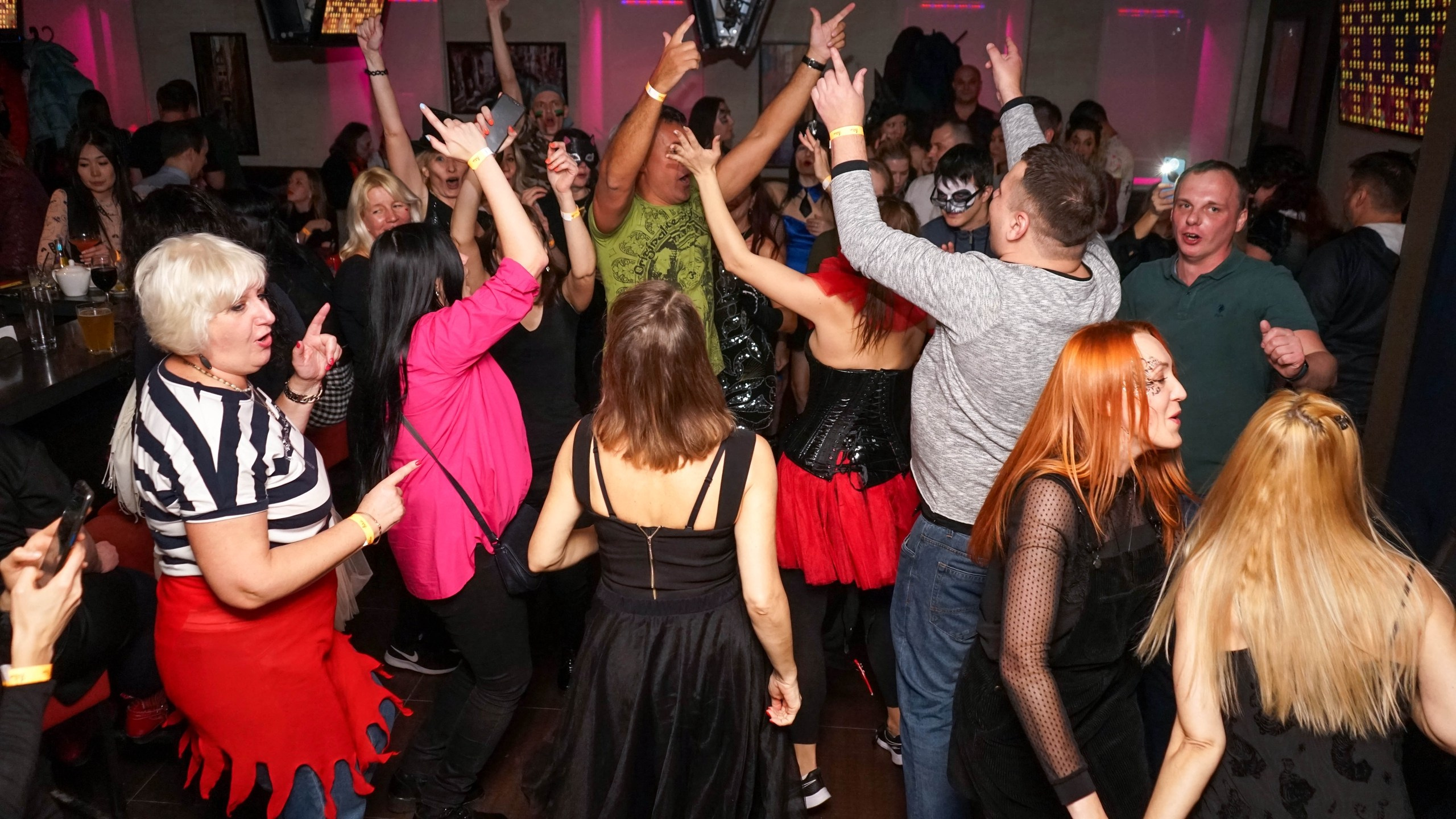 Фандец. Хеллоуиновская клубная вечеринка | 13.11.21. Галерея Фантим